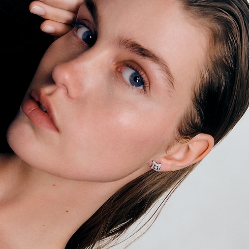 Pendientes de botón Ever Blossom de oro blanco y diamantes Joyería Categorías Pendientes | LOUIS VUITTON (Zoom de producto)