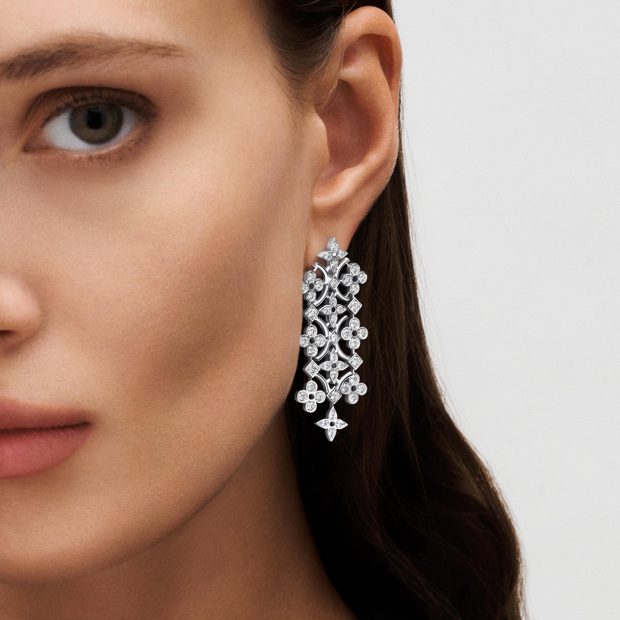 Pendientes Dentelle Masterpiece de oro blanco y diamantes  Joyería Categorías Joyería | LOUIS VUITTON (Zoom de producto)