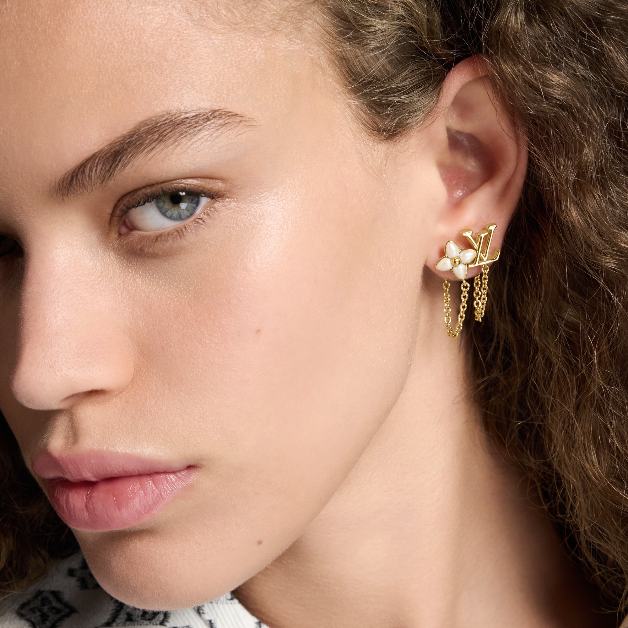 Pendientes LV Floragram S00 Mujer Bisutería Pendientes | LOUIS VUITTON (Zoom de producto)