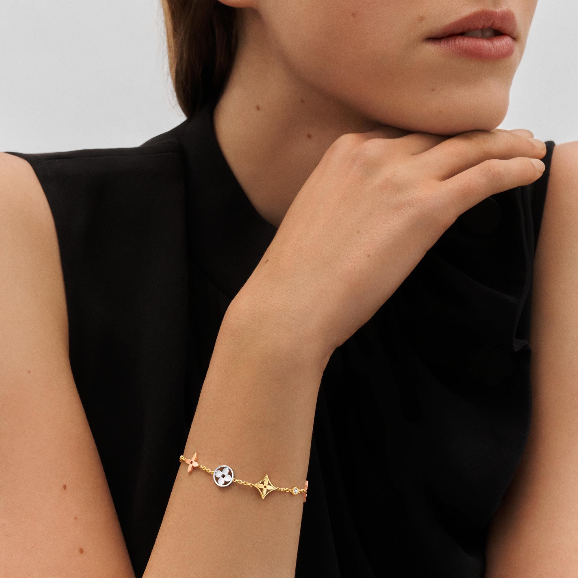 Pulsera Blossom de triple oro y diamantes  Joyería Categorías Joyería | LOUIS VUITTON (Zoom de producto)