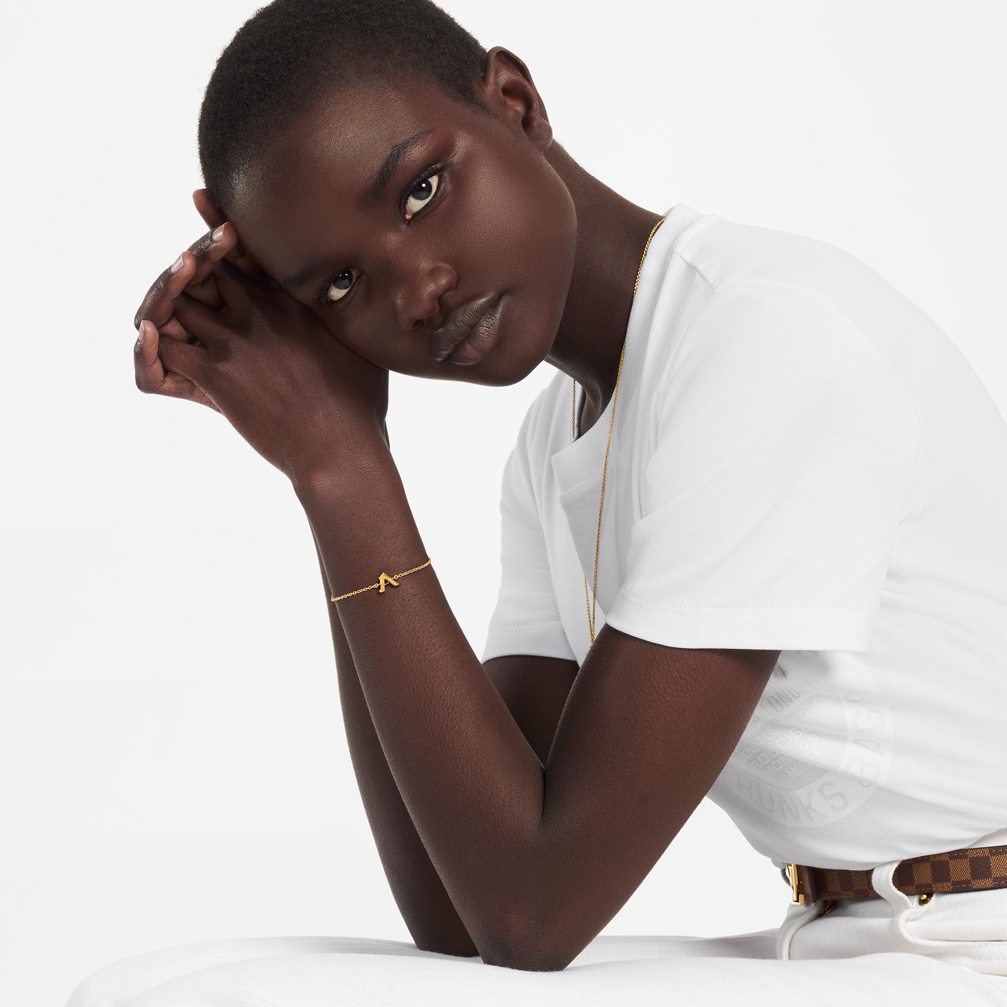 Pulsera LV & Me, letra A S00 Mujer Bisutería Toda la bisutería | LOUIS VUITTON (Zoom de producto)