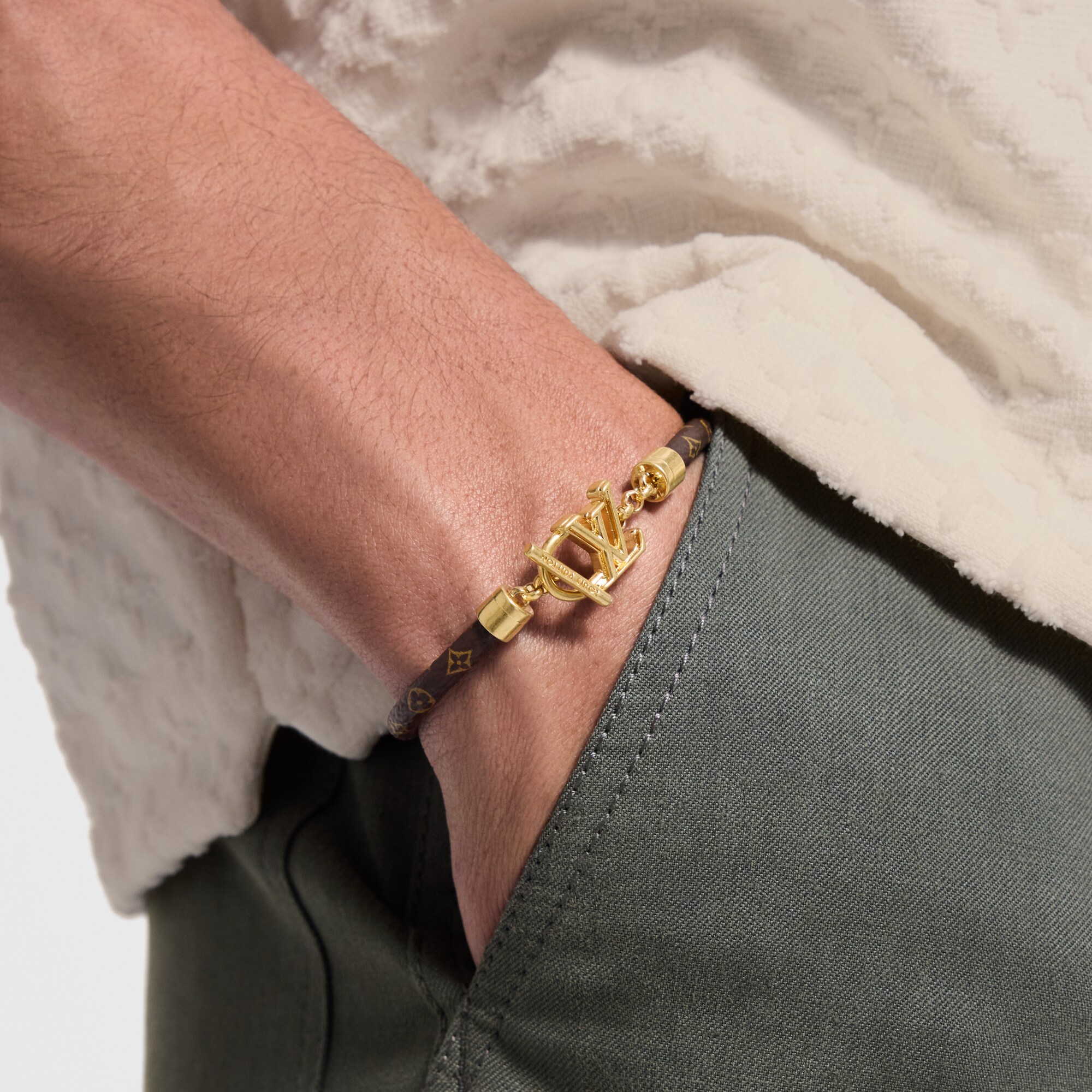 Pulsera LV Dimension Cordon  Hombre Joyería Pulseras | LOUIS VUITTON (Zoom de producto)
