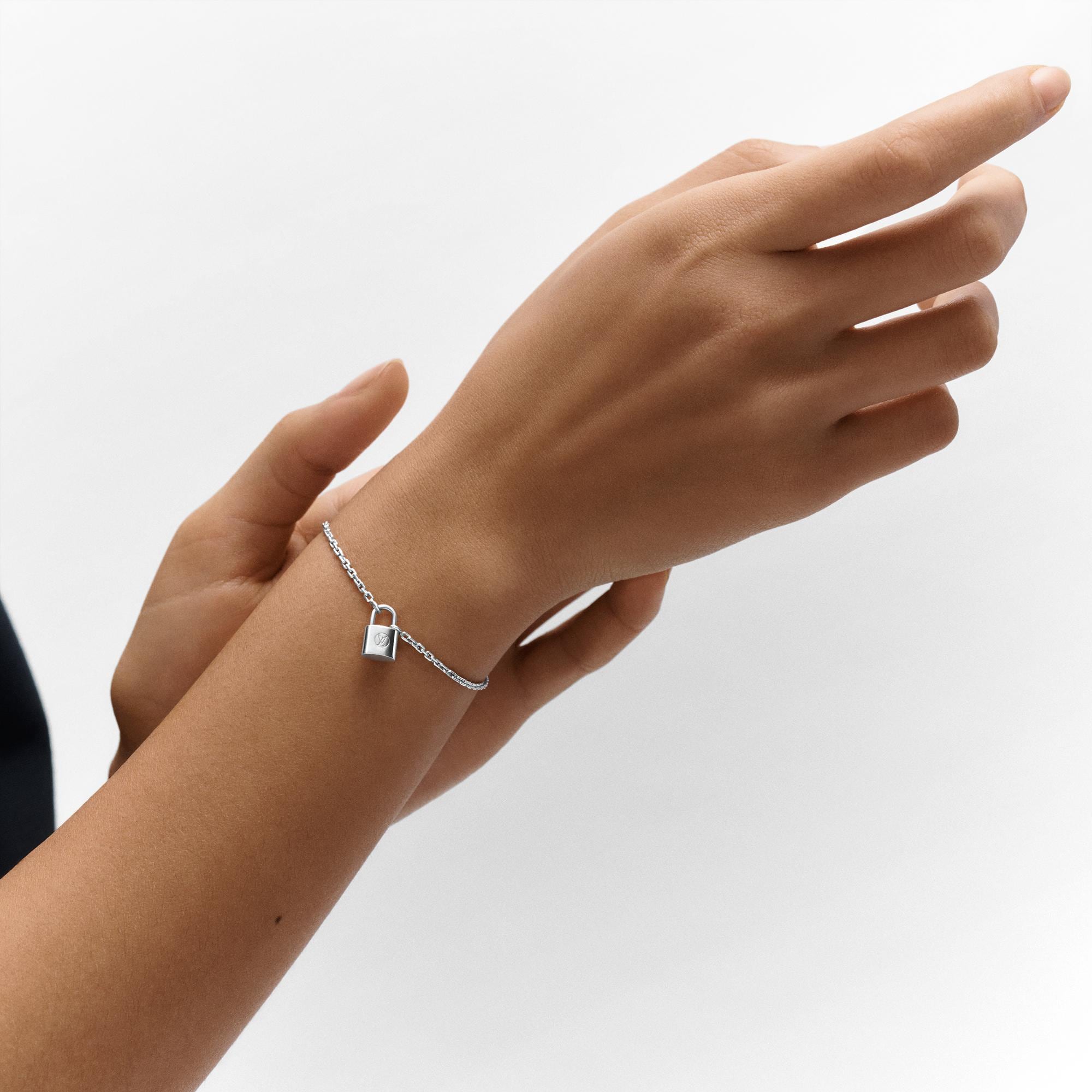 Pulsera Silver Lockit de plata de ley  Joyería Categorías Joyería | LOUIS VUITTON (Zoom de producto)