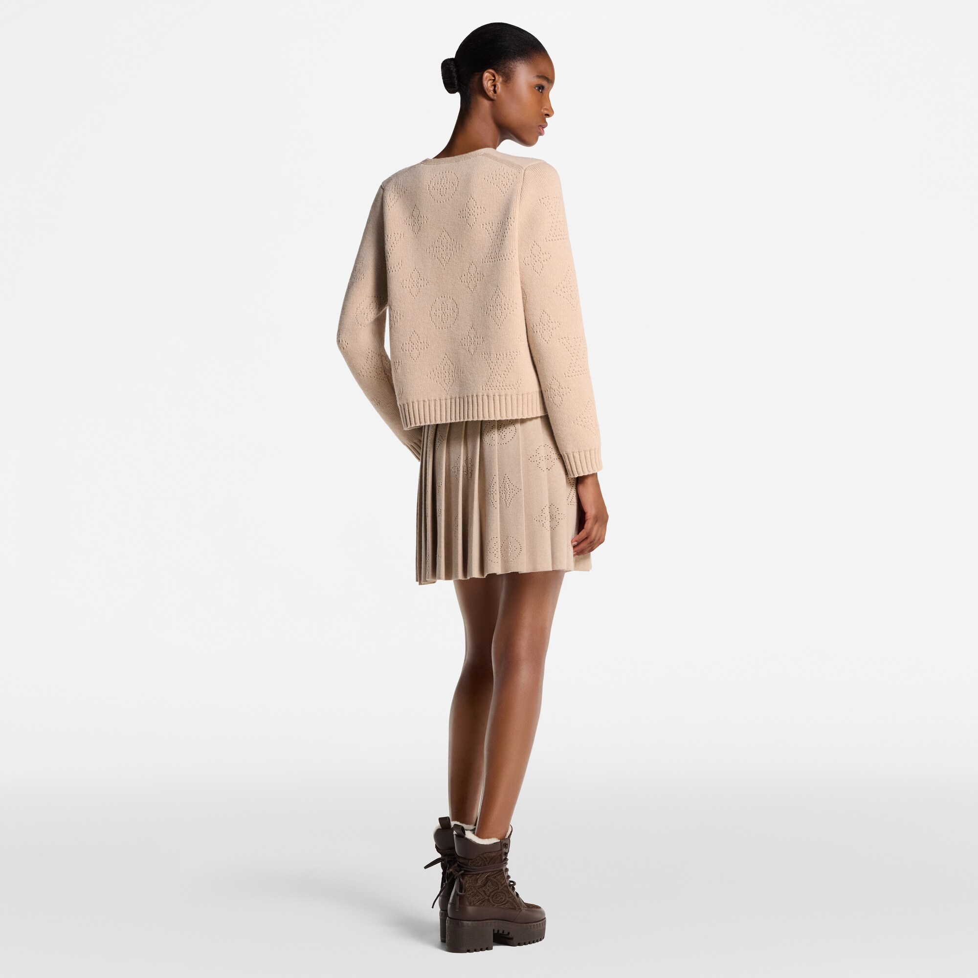Rebeca de doble botonadura Mahina Monogram  Mujer Prêt-à-Porter Artículos de punto | LOUIS VUITTON (Zoom de producto)