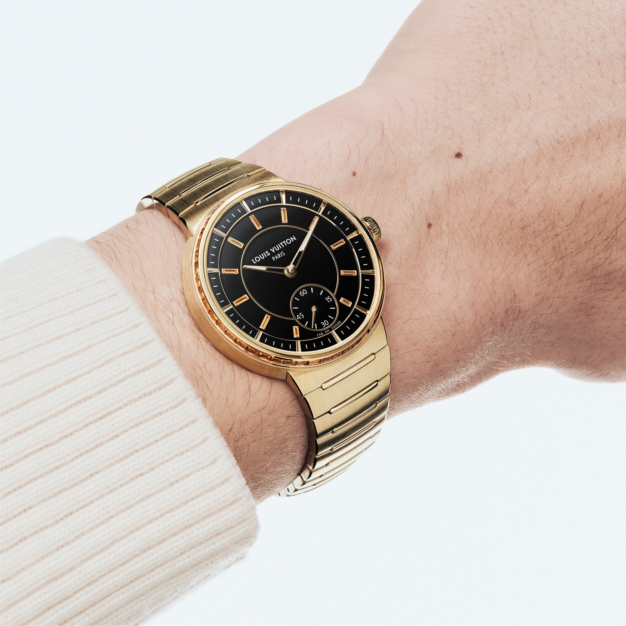 Reloj automático Tambour de 40 mm de oro amarillo, ónix y zafiros  Relojería Todos los relojes } | LOUIS VUITTON (Zoom de producto)