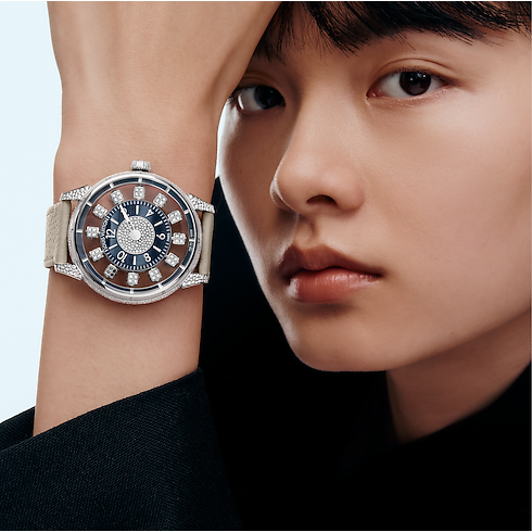 Reloj automático Tambour Spin Time de 42,5 mm en oro blanco, ojo de halcón y diamantes Relojería Todos los relojes } | LOUIS VUITTON (Zoom de producto)