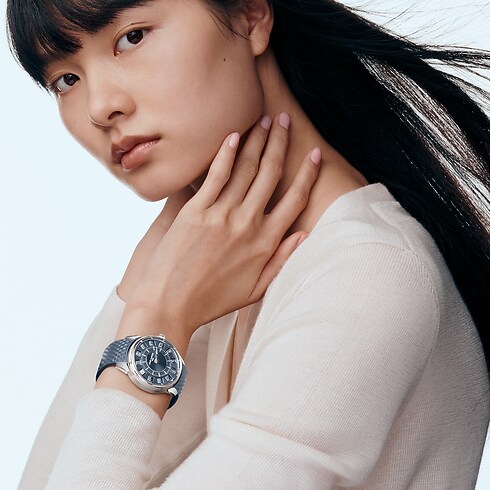 Reloj automático Tambour Taiko Spin Time de 39,5 mm en oro blanco Relojería Todos los relojes } | LOUIS VUITTON (Zoom de producto)