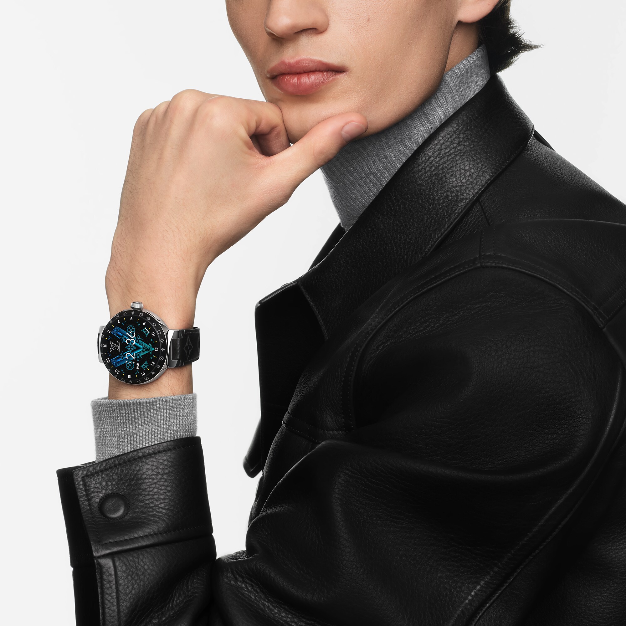 Reloj conectado Tambour Horizon Light Up  Baúles, Viaje y Hogar Accesorios tecnológicos Audio, relojes conectados y accesorios | LOUIS VUITTON (Zoom de producto)