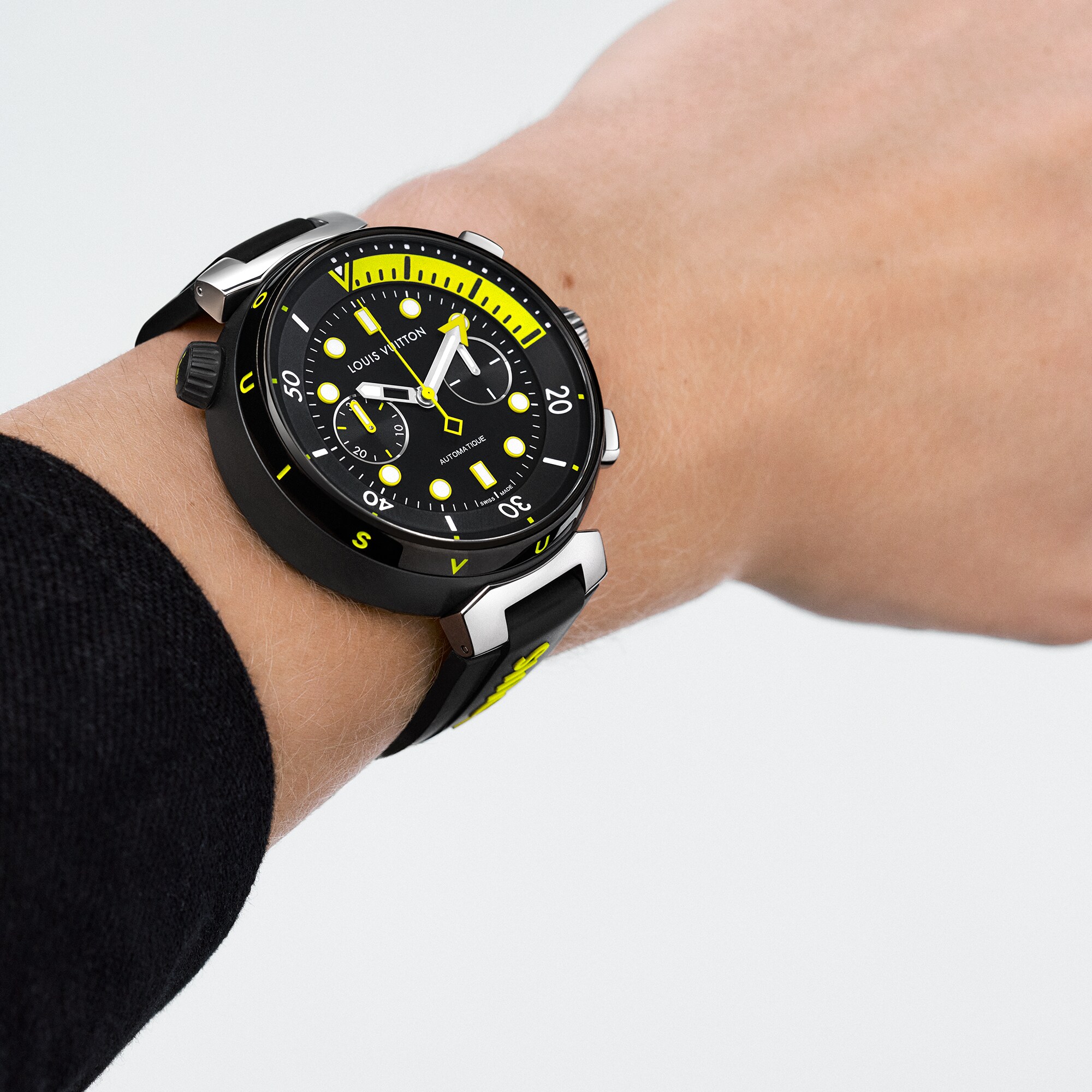 Reloj cronógrafo Tambour Street Diver, automático, 46 mm, acero  Relojería Todos los relojes } | LOUIS VUITTON (Zoom de producto)