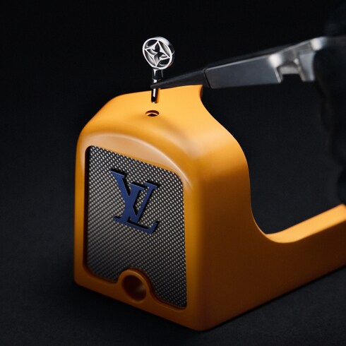 Reloj Louis Vuitton Camionnette Relojería Todos los relojes } | LOUIS VUITTON