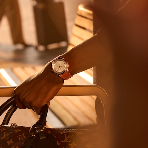 Reloj Louis Vuitton Escale, automático, 40 mm, oro amarillo y ojo de tigre Relojería Colecciones de Relojes Escale | LOUIS VUITTON