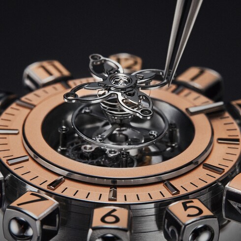 Reloj Tambour Spin Time Air Flying Tourbillon, automático, 42,5 mm, platino Relojería Todos los relojes } | LOUIS VUITTON