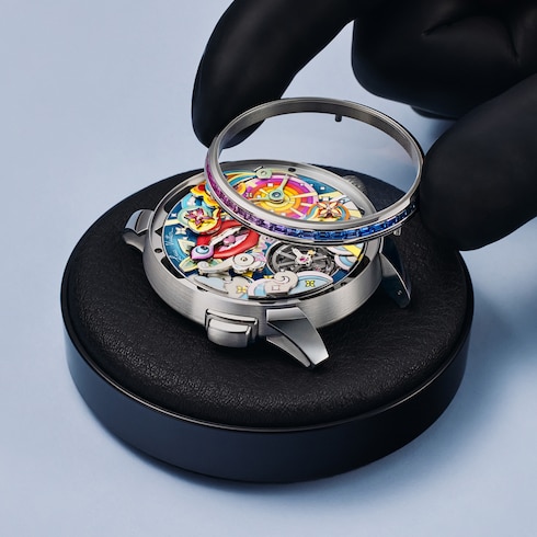 Reloj Tambour Taiko Arty Automata, 42 mm, oro blanco Relojería Todos los relojes } | LOUIS VUITTON