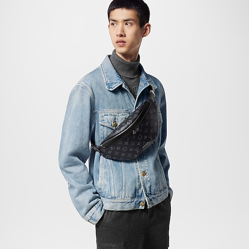 Riñonera Discovery PM Monogram Eclipse Hombre Bolsos Todos los bolsos | LOUIS VUITTON (Zoom de producto)