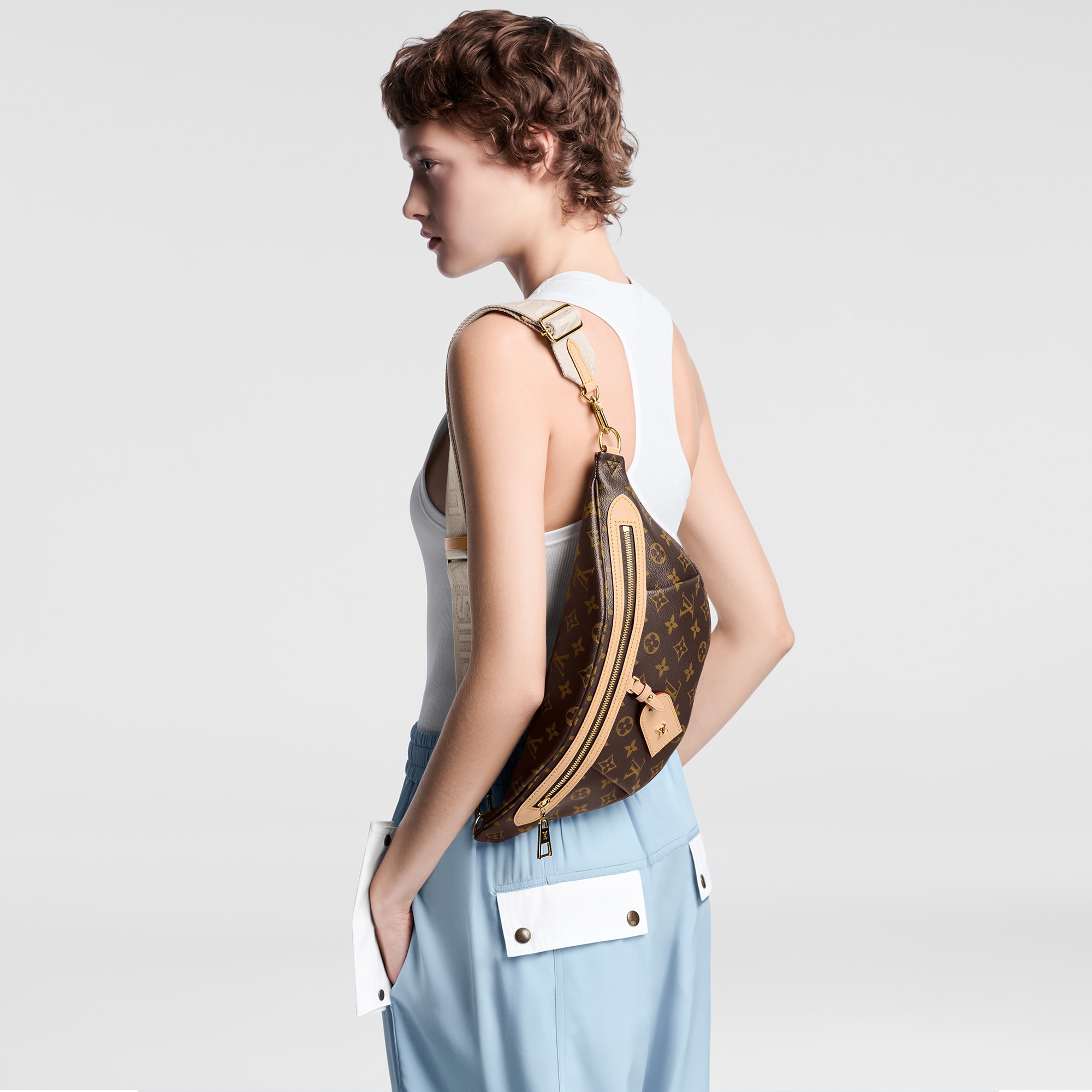 Riñonera High Rise Lona Monogram Mujer Bolsos Bolsos | LOUIS VUITTON (Zoom de producto)