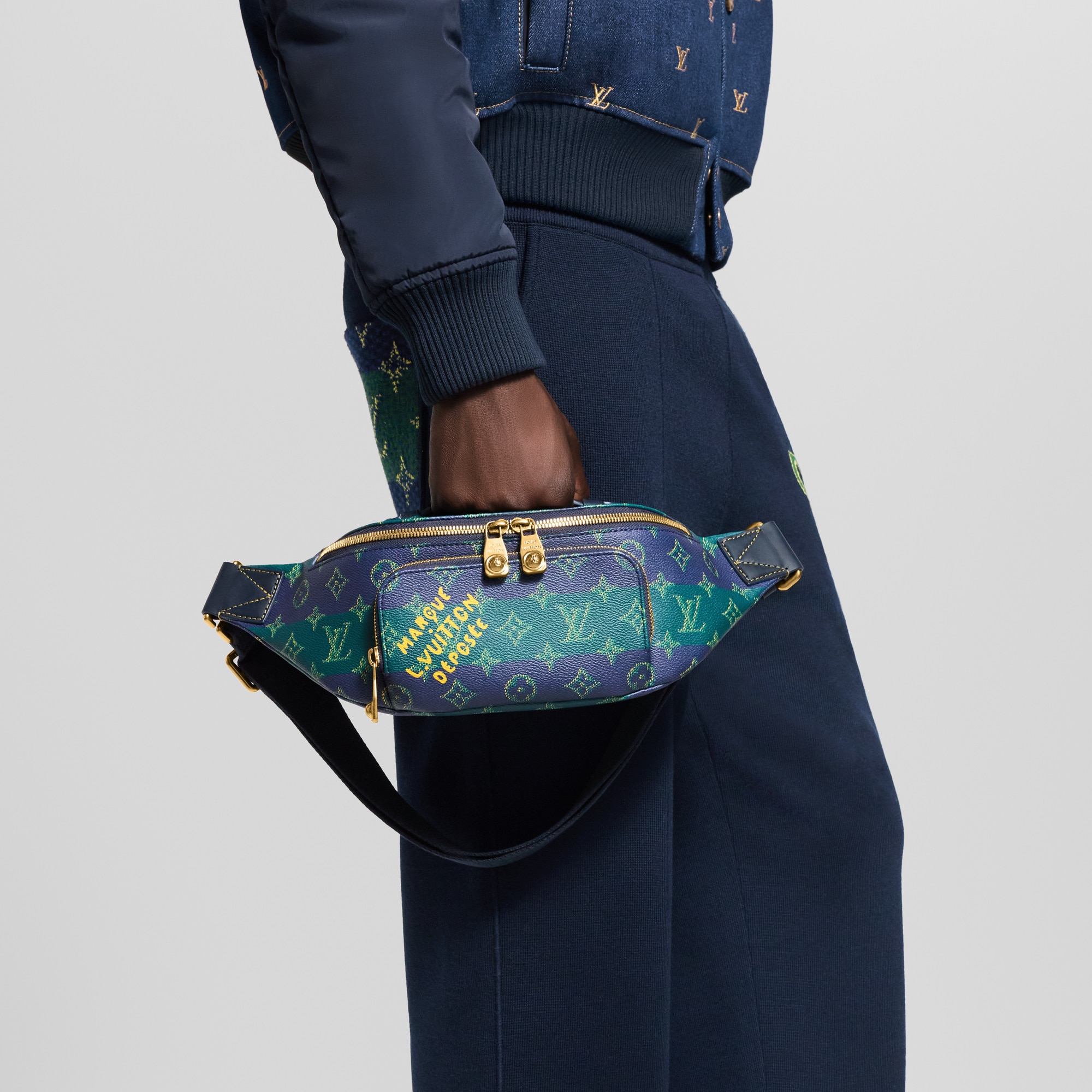 Riñonera Rush G71 Bolsos y pequeña marroquinería Bolso de hombre Novedades | LOUIS VUITTON (Zoom de producto)