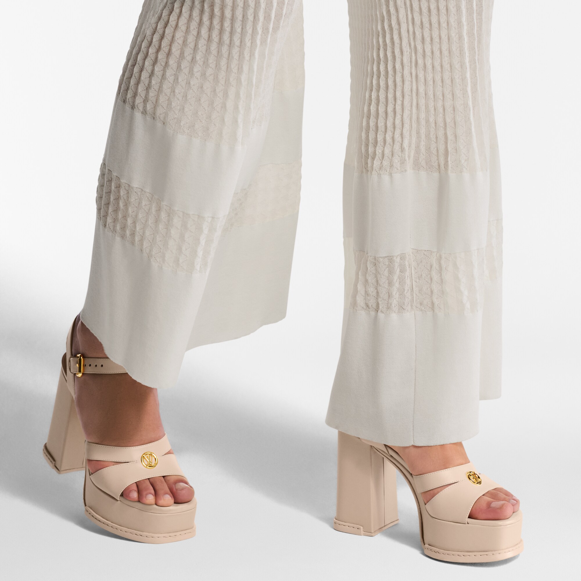 Sandalia con tacón de plataforma Maya  Mujer Zapatos Sandalias y alpargatas | LOUIS VUITTON (Zoom de producto)
