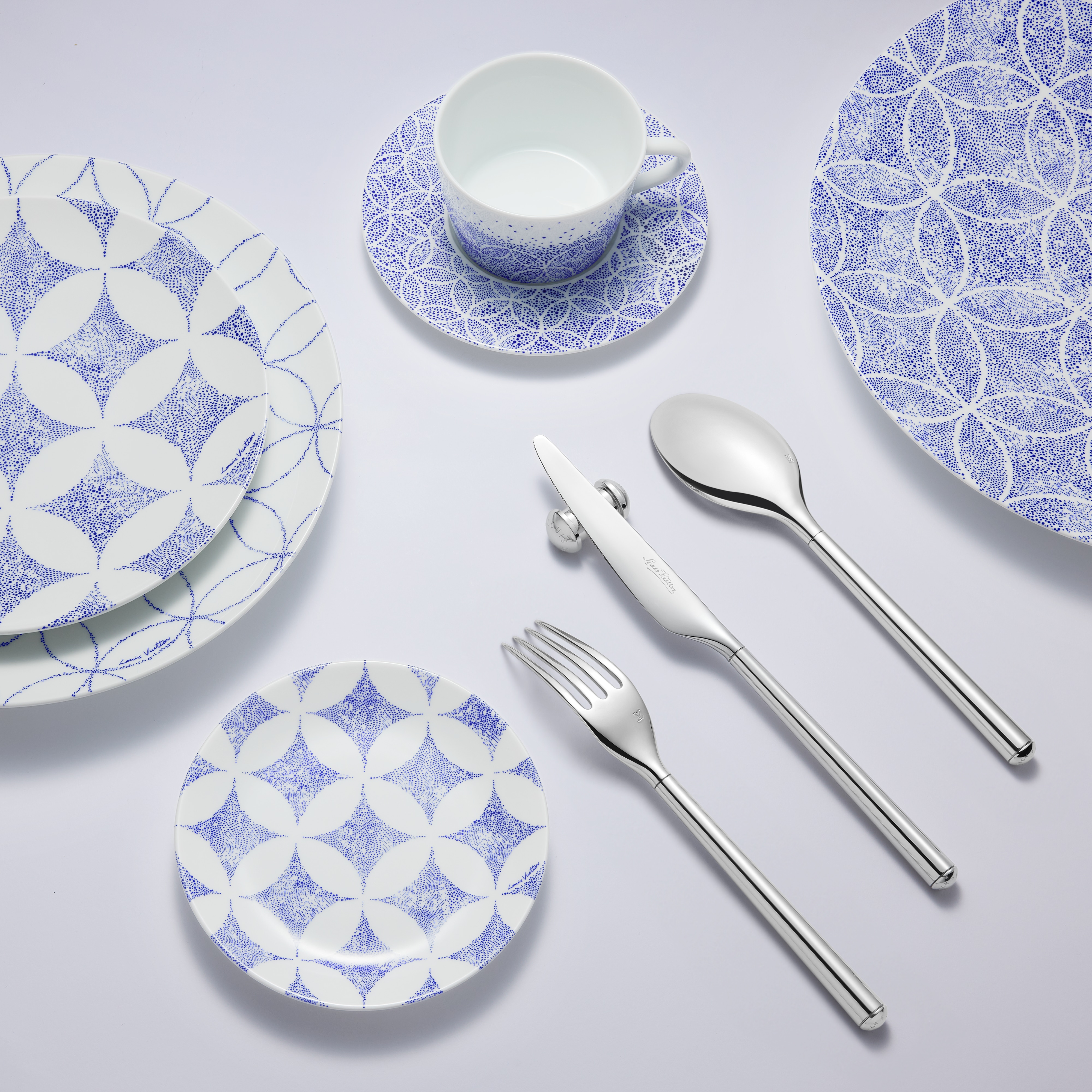Set de 2 platos de pan Constellation  Les Extraordinaires Objets Nomades Decoración | LOUIS VUITTON (Zoom de producto)
