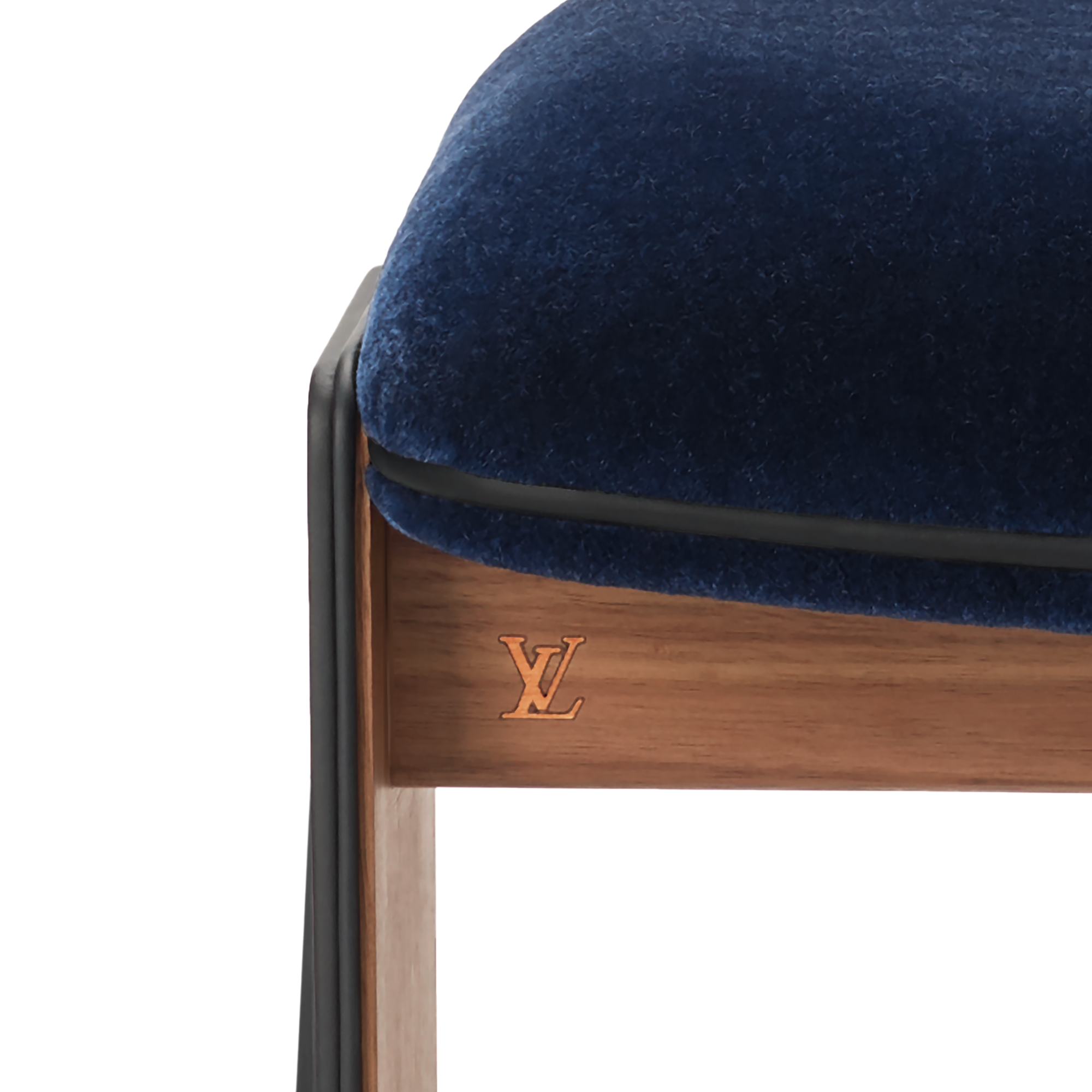 Silla Pegaso  Baúles, Viaje y Hogar Hogar y Decoración de mesa Muebles | LOUIS VUITTON (Zoom de producto)