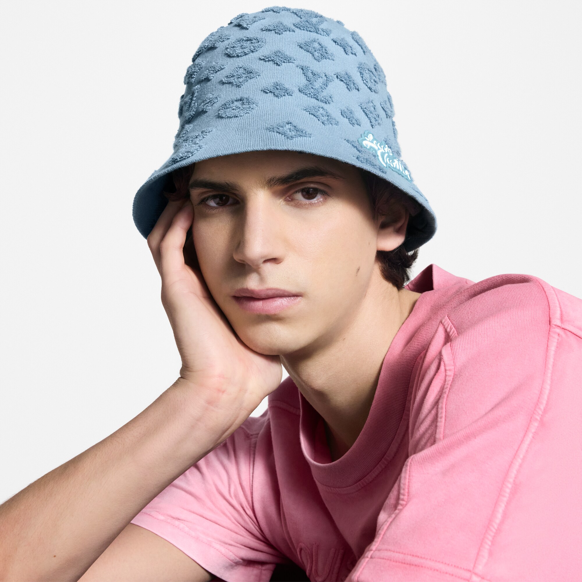 Sombrero bucket Monogram Sponge S00 Hombre Accesorios Sombreros, Gorros y Guantes | LOUIS VUITTON (Zoom de producto)
