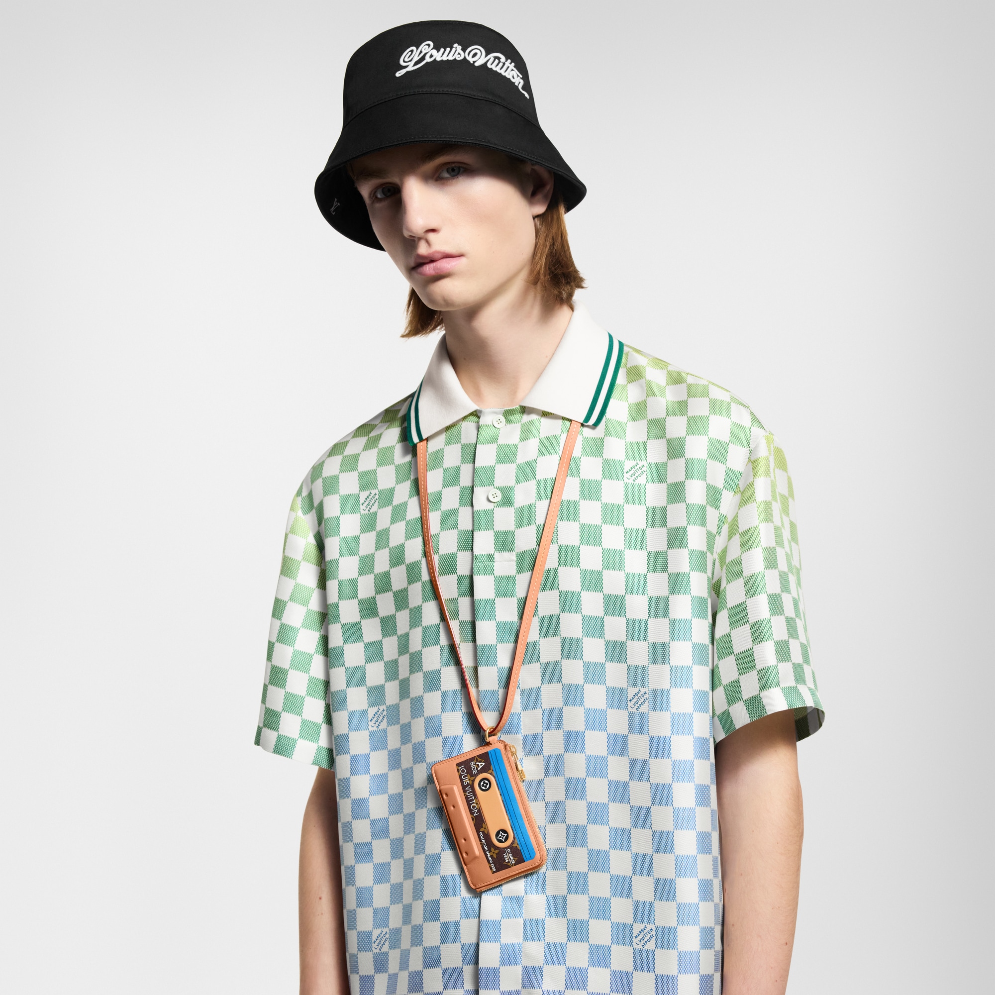 Tarjetero LV Tape Monogram Other Bolsos y pequeña marroquinería Pequeña marroquinería de hombre Tarjeteros | LOUIS VUITTON (Zoom de producto)