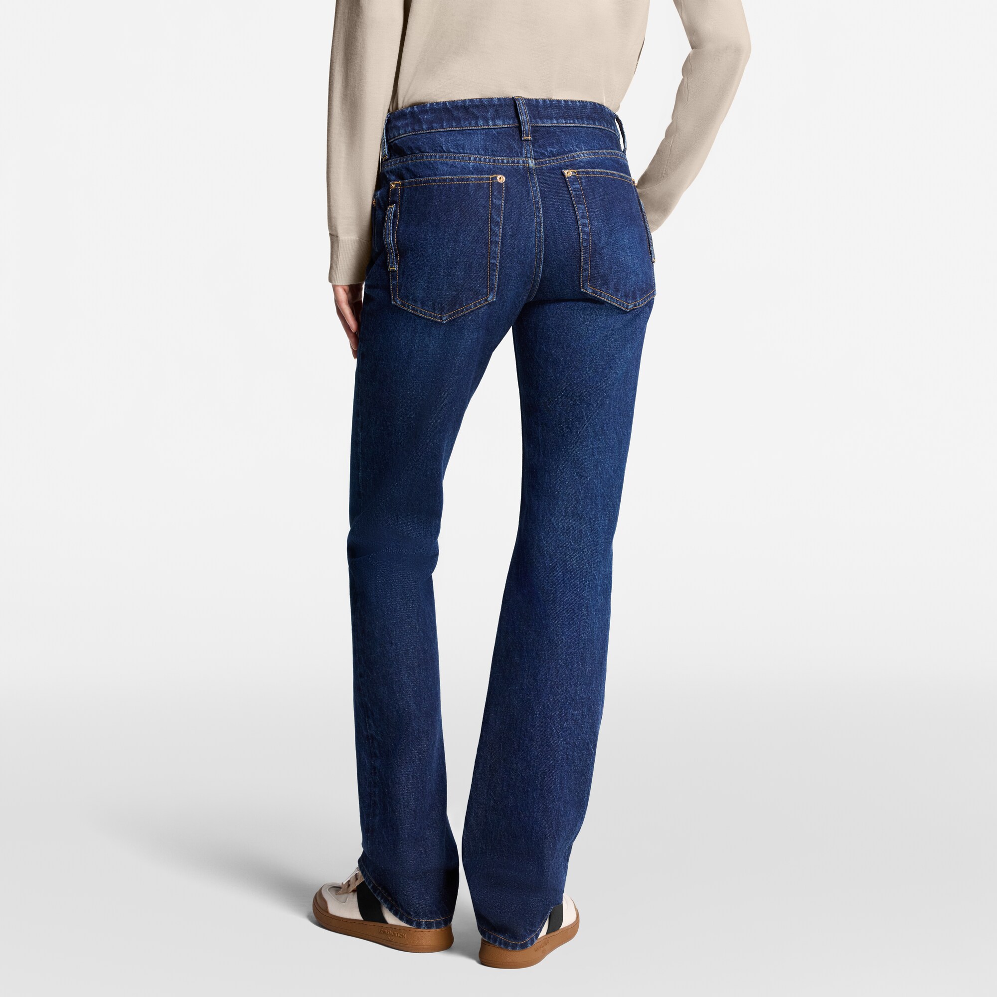 Vaqueros de corte recto en tejido denim lavado  Mujer Prêt-à-Porter Pantalones | LOUIS VUITTON (Zoom de producto)