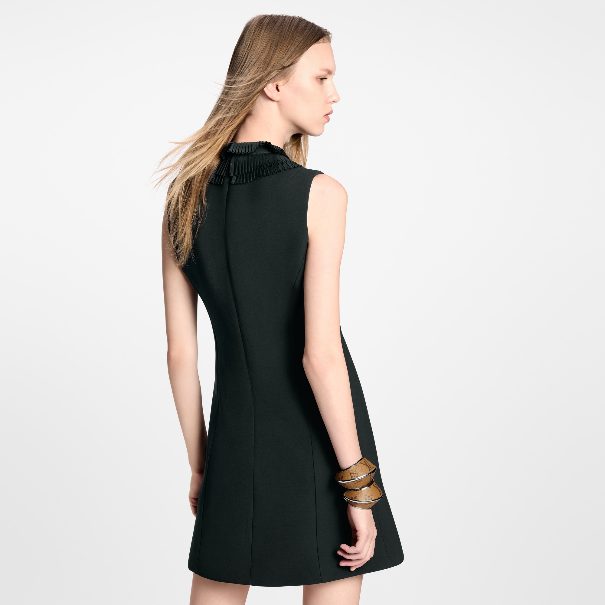 Vestido ajustado con cuello plisado  Mujer Prêt-à-Porter Vestidos | LOUIS VUITTON (Zoom de producto)