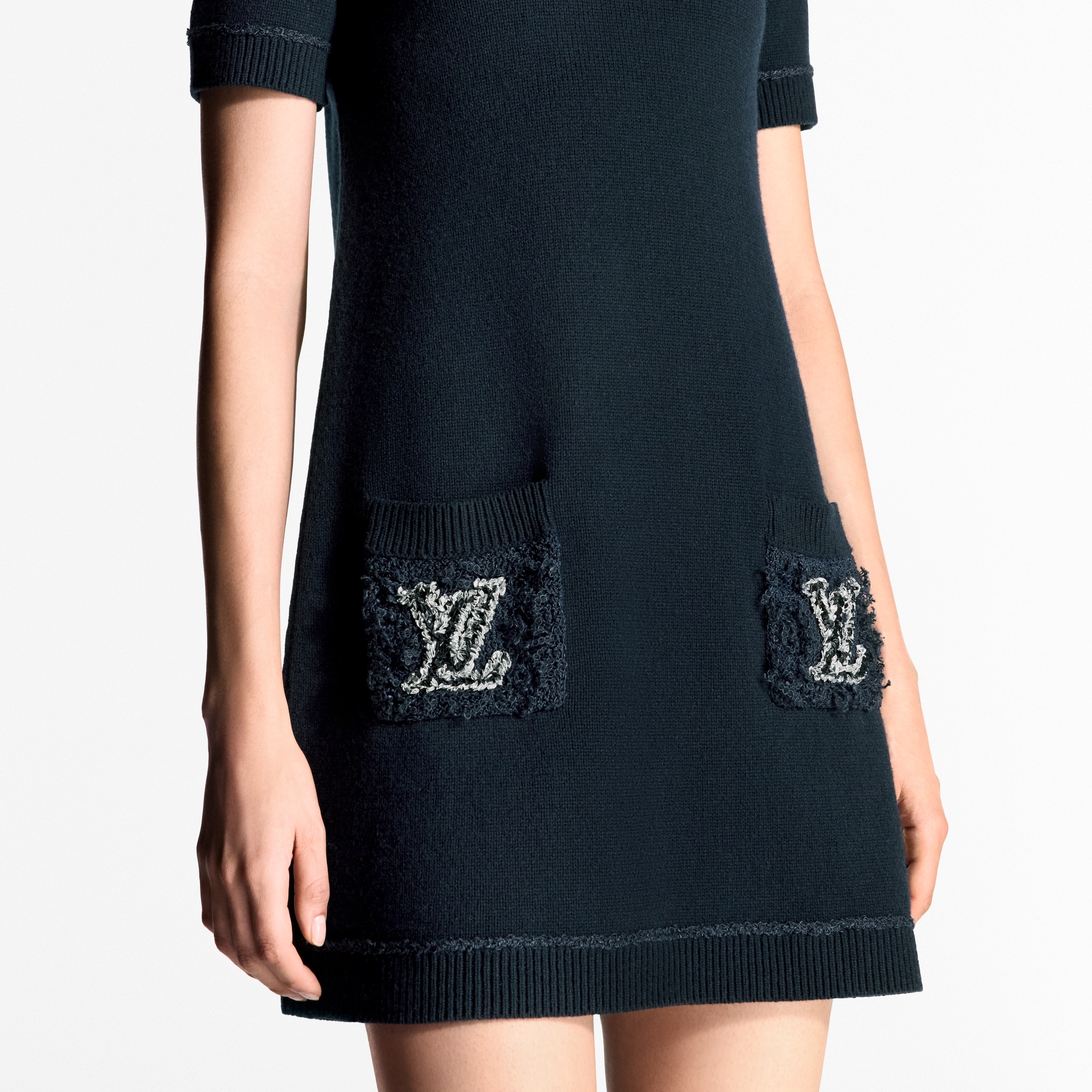 Vestido de punto con bolsillos en tejido de rizo  Mujer Prêt-à-Porter Vestidos | LOUIS VUITTON (Zoom de producto)