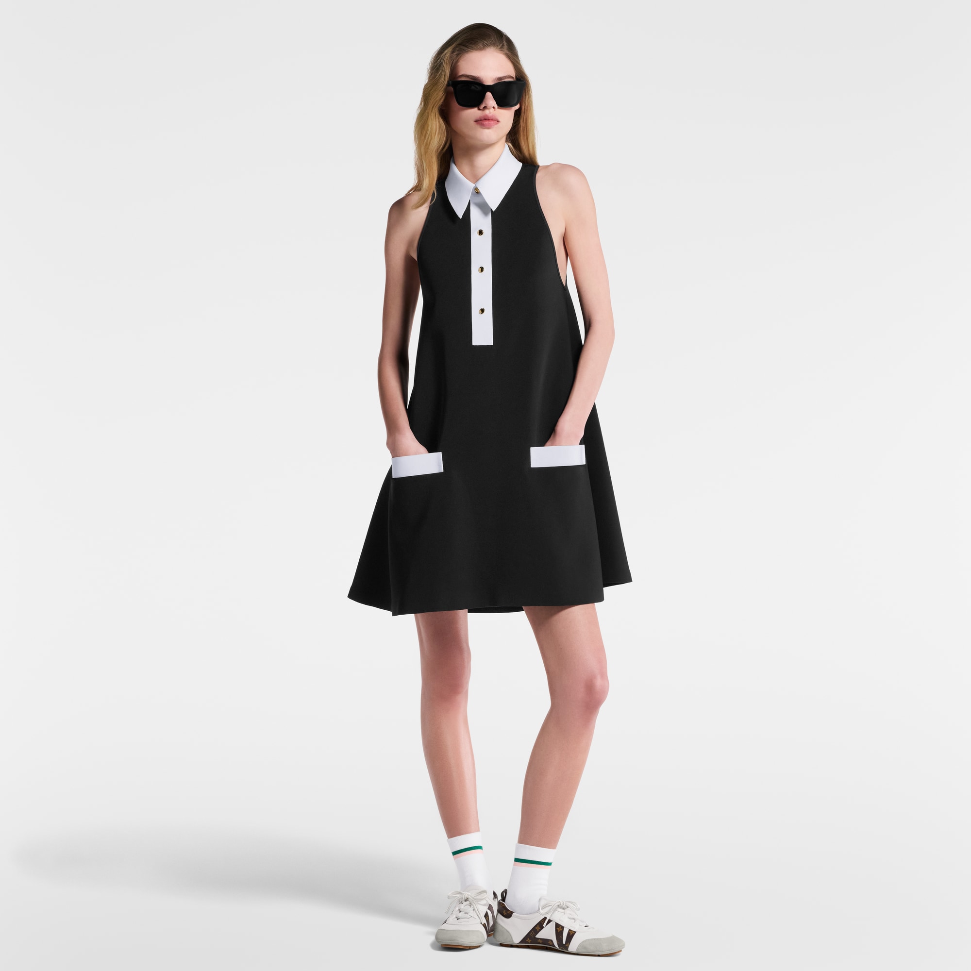 Vestido tipo polo de gabardina técnica  Mujer Prêt-à-Porter Vestidos | LOUIS VUITTON (Zoom de producto)