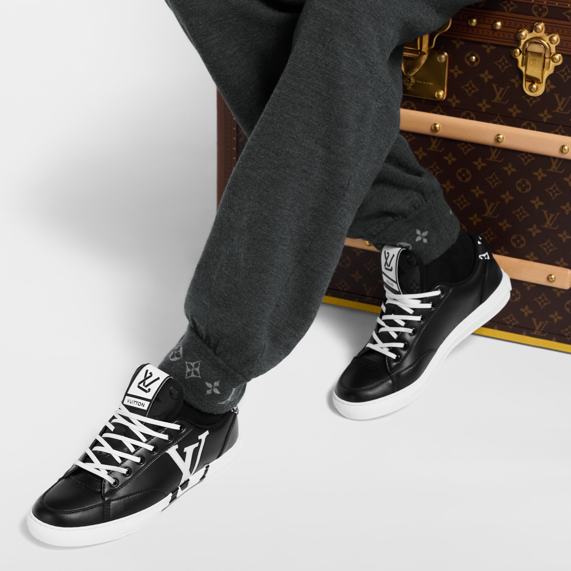 Zapatilla deportiva Charlie  Hombre Zapatos Zapatillas | LOUIS VUITTON (Zoom de producto)