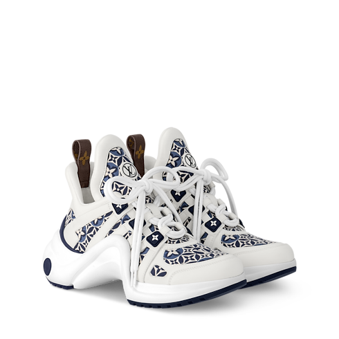 Cartera de mano Eva Lona Monogram Mujer Carteras y pequeña marroquinería Carteras con cadena y mini bolsos | LOUIS VUITTON