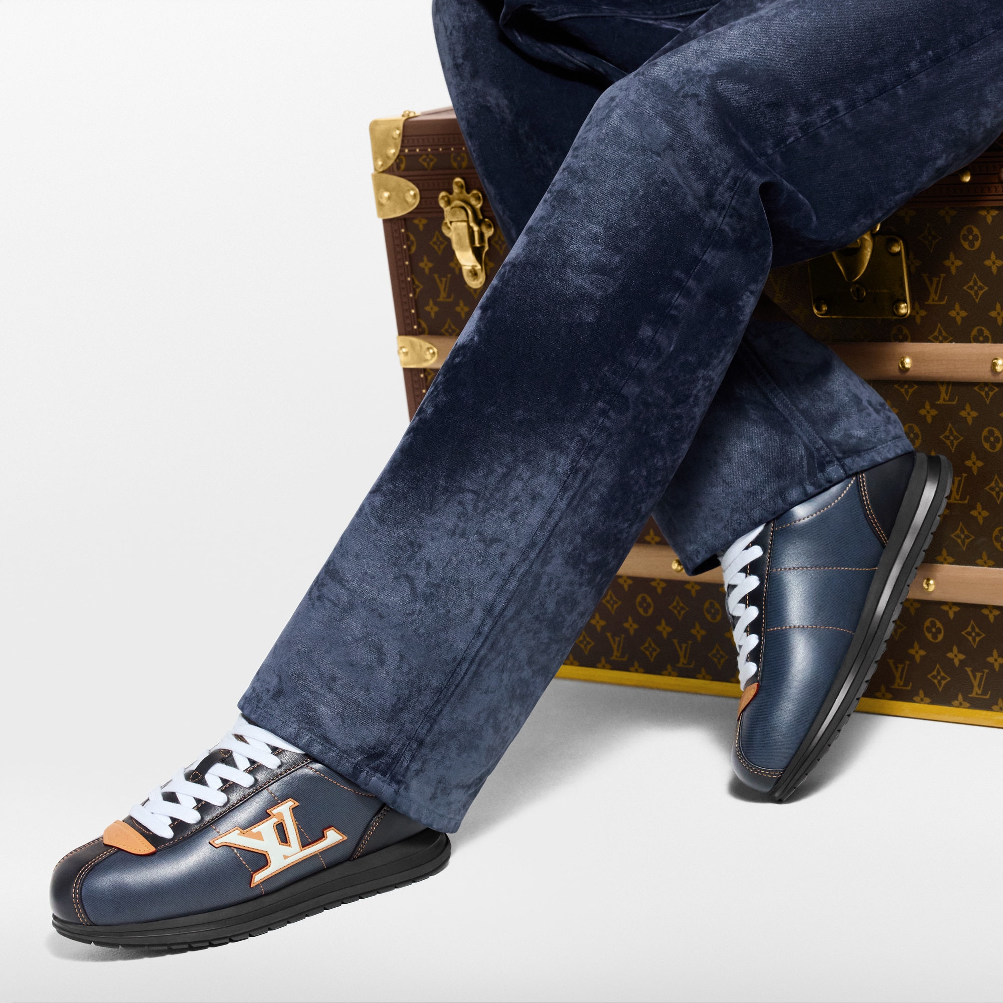 Zapatilla deportiva LV BUTTERSOFT  Hombre Zapatos Zapatillas | LOUIS VUITTON (Zoom de producto)