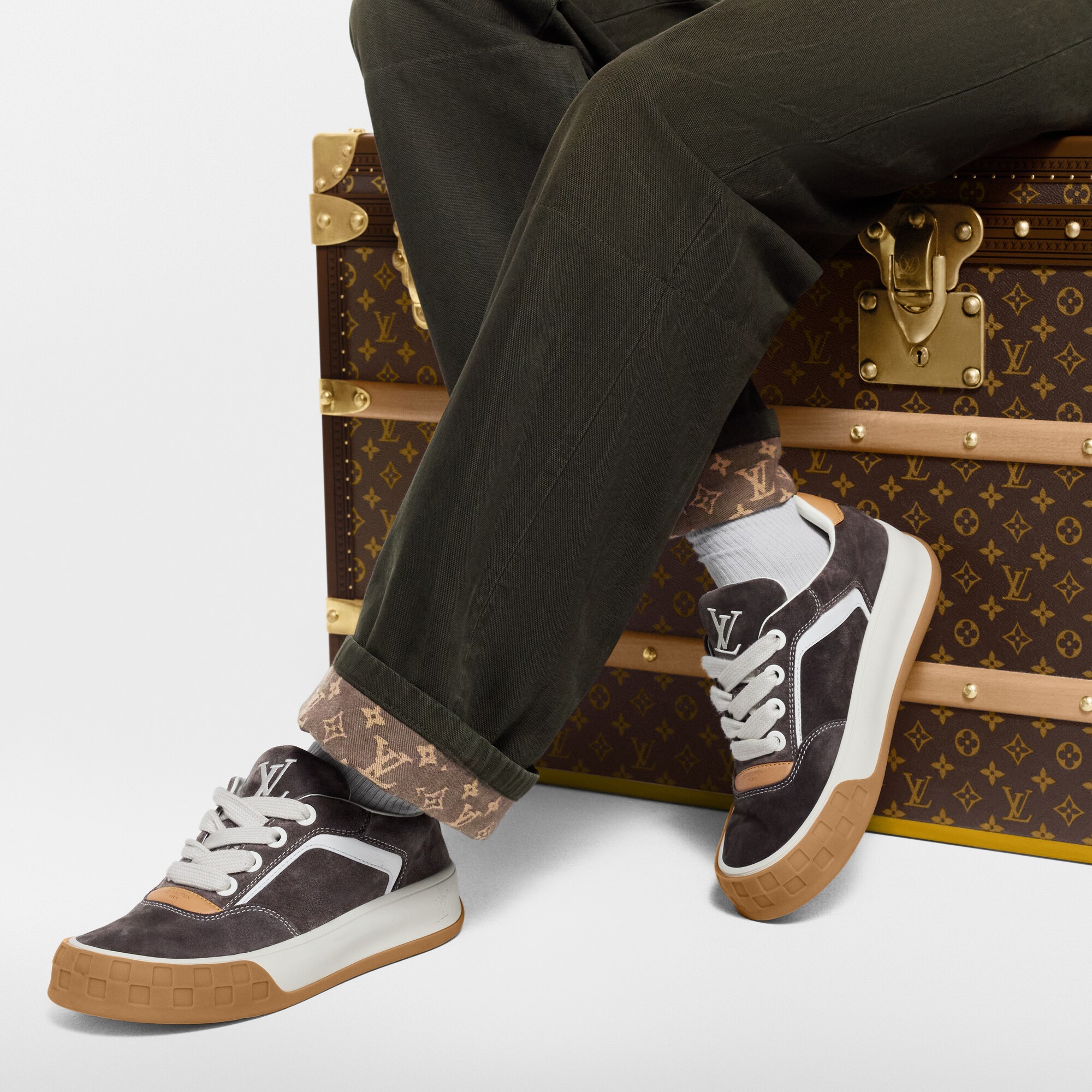 Zapatilla deportiva LV Tilted  Hombre Zapatos Zapatillas | LOUIS VUITTON (Zoom de producto)