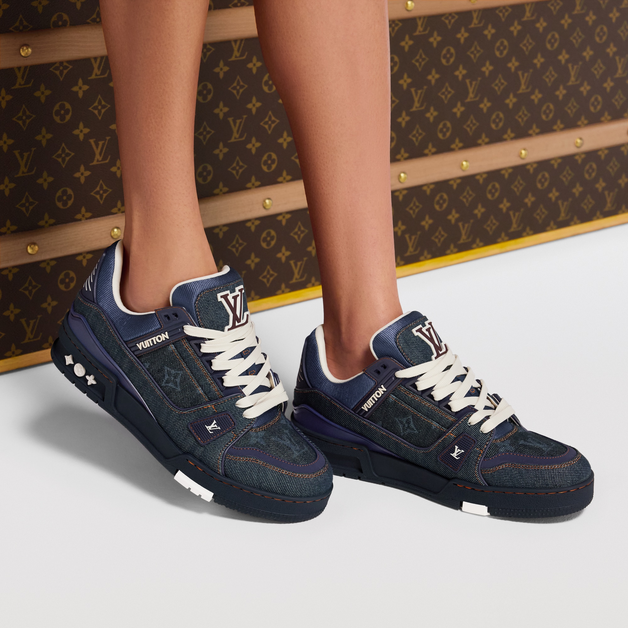Zapatilla deportiva LV Trainer  Mujer Zapatos Zapatillas | LOUIS VUITTON (Zoom de producto)