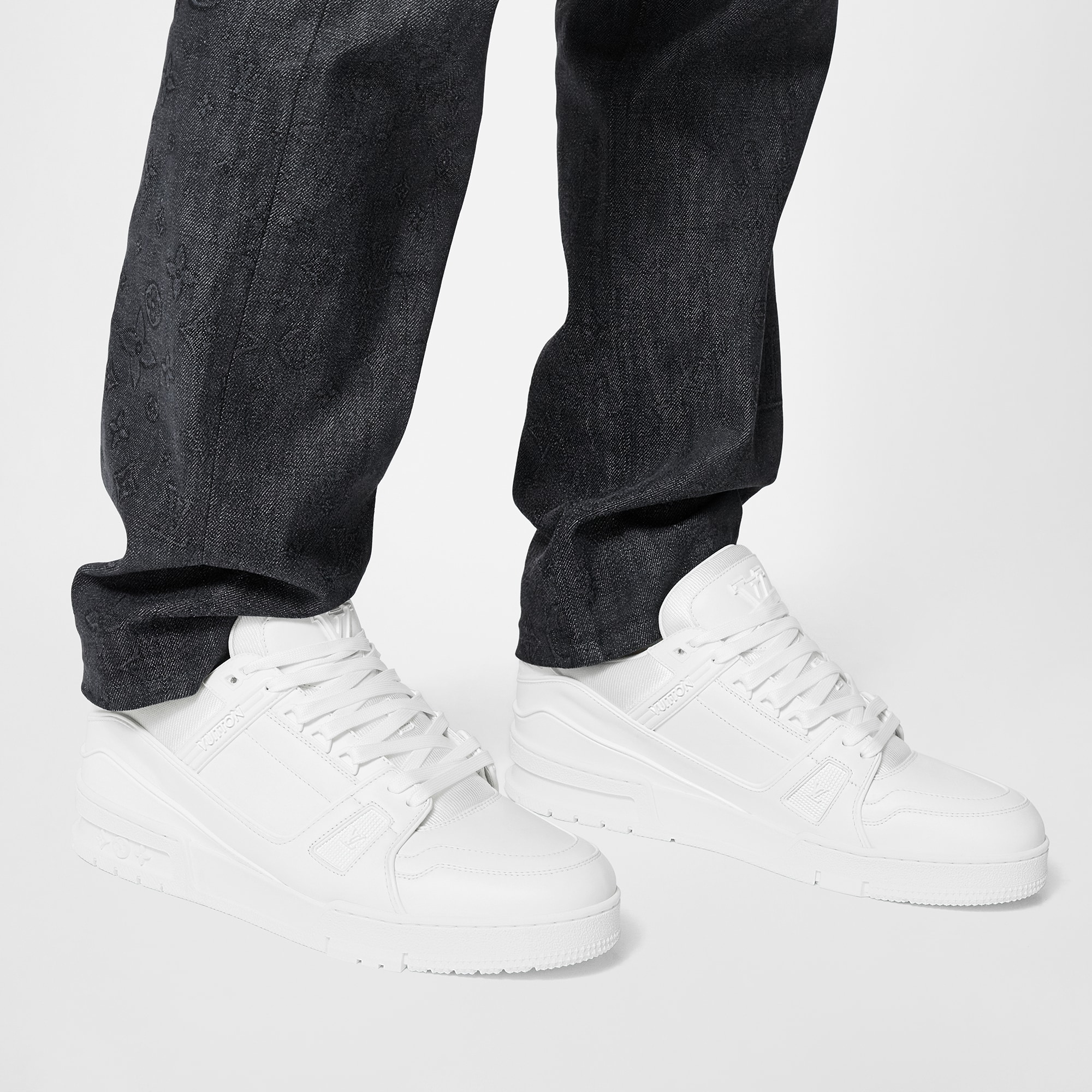 Zapatilla deportiva LV Trainer  Hombre Zapatos Zapatillas | LOUIS VUITTON (Zoom de producto)