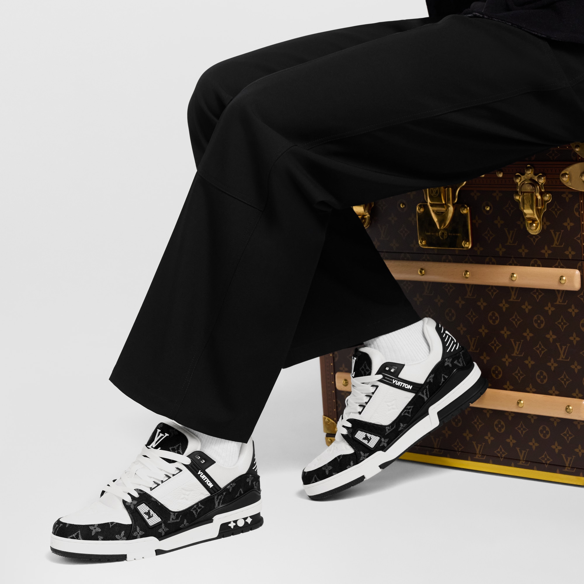 Zapatilla deportiva LV Trainer  Hombre Zapatos Zapatillas | LOUIS VUITTON (Zoom de producto)