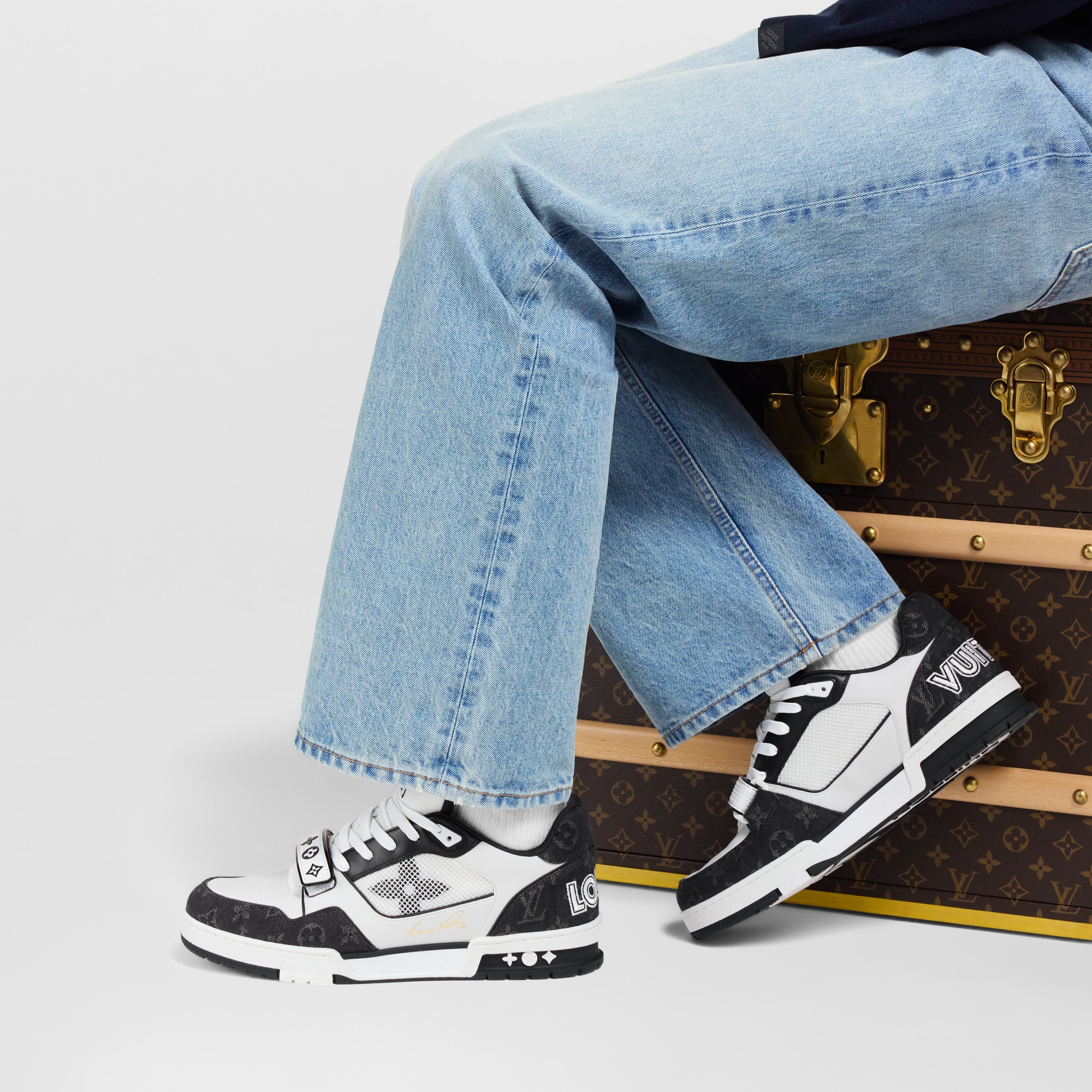 Zapatilla deportiva LV Trainer  Hombre Zapatos Zapatillas | LOUIS VUITTON (Zoom de producto)
