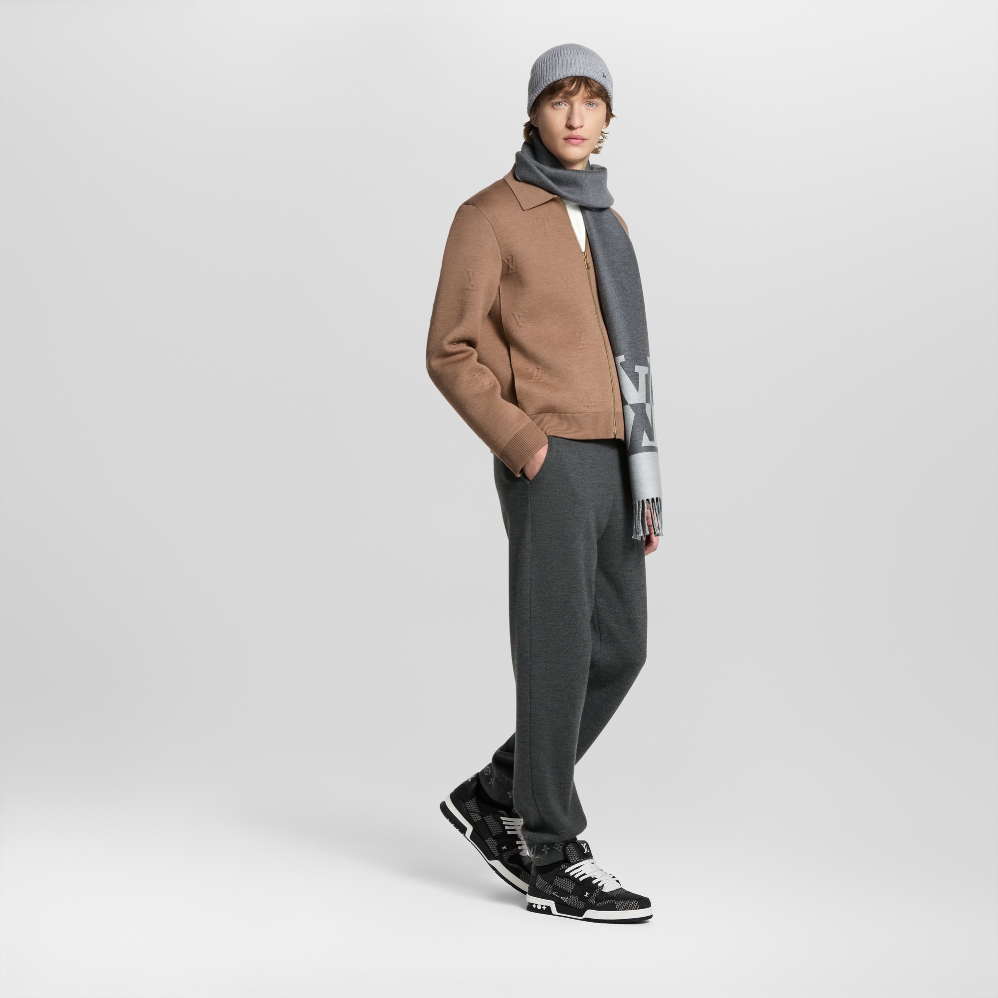 Zapatilla deportiva LV Trainer  Hombre Zapatos Todos los zapatos | LOUIS VUITTON (Zoom de producto)