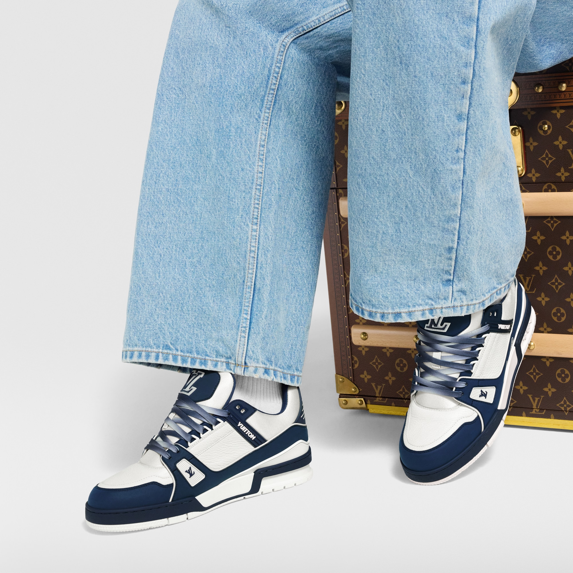 Zapatilla deportiva LV Trainer  Hombre Zapatos Zapatillas | LOUIS VUITTON (Zoom de producto)
