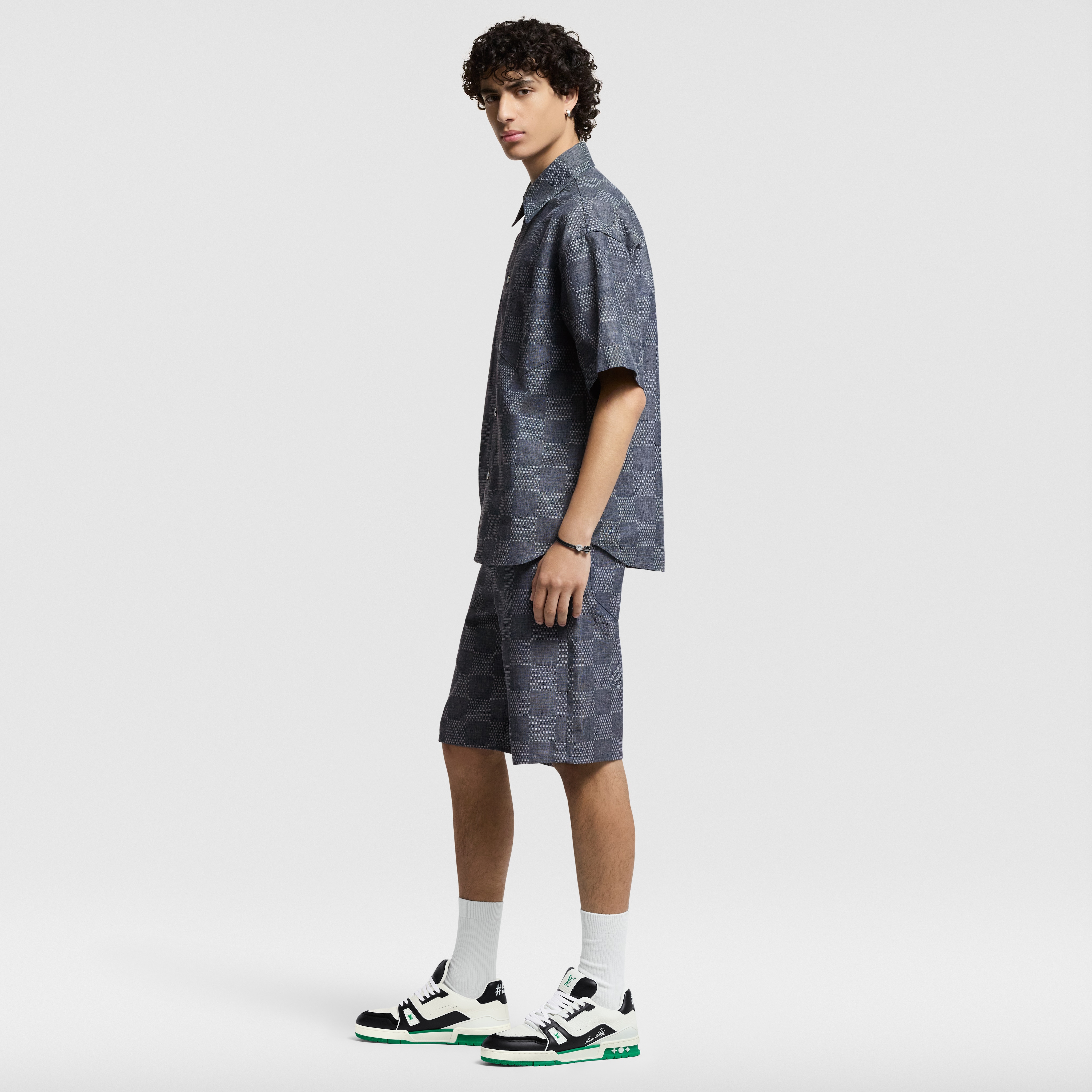 Zapatilla deportiva LV Trainer  Hombre Zapatos Zapatillas | LOUIS VUITTON (Zoom de producto)