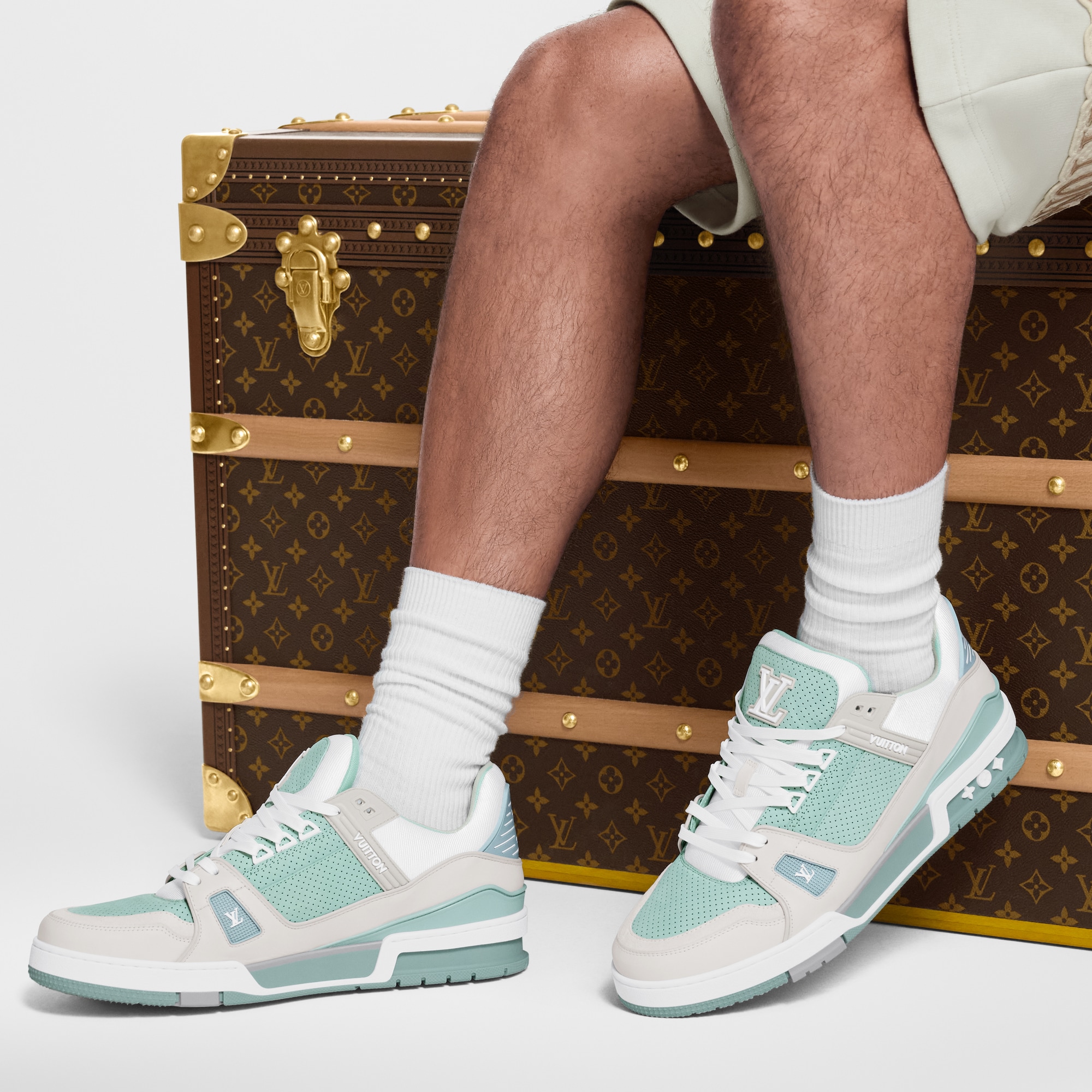 Zapatilla deportiva LV Trainer  Hombre Zapatos Zapatillas | LOUIS VUITTON (Zoom de producto)