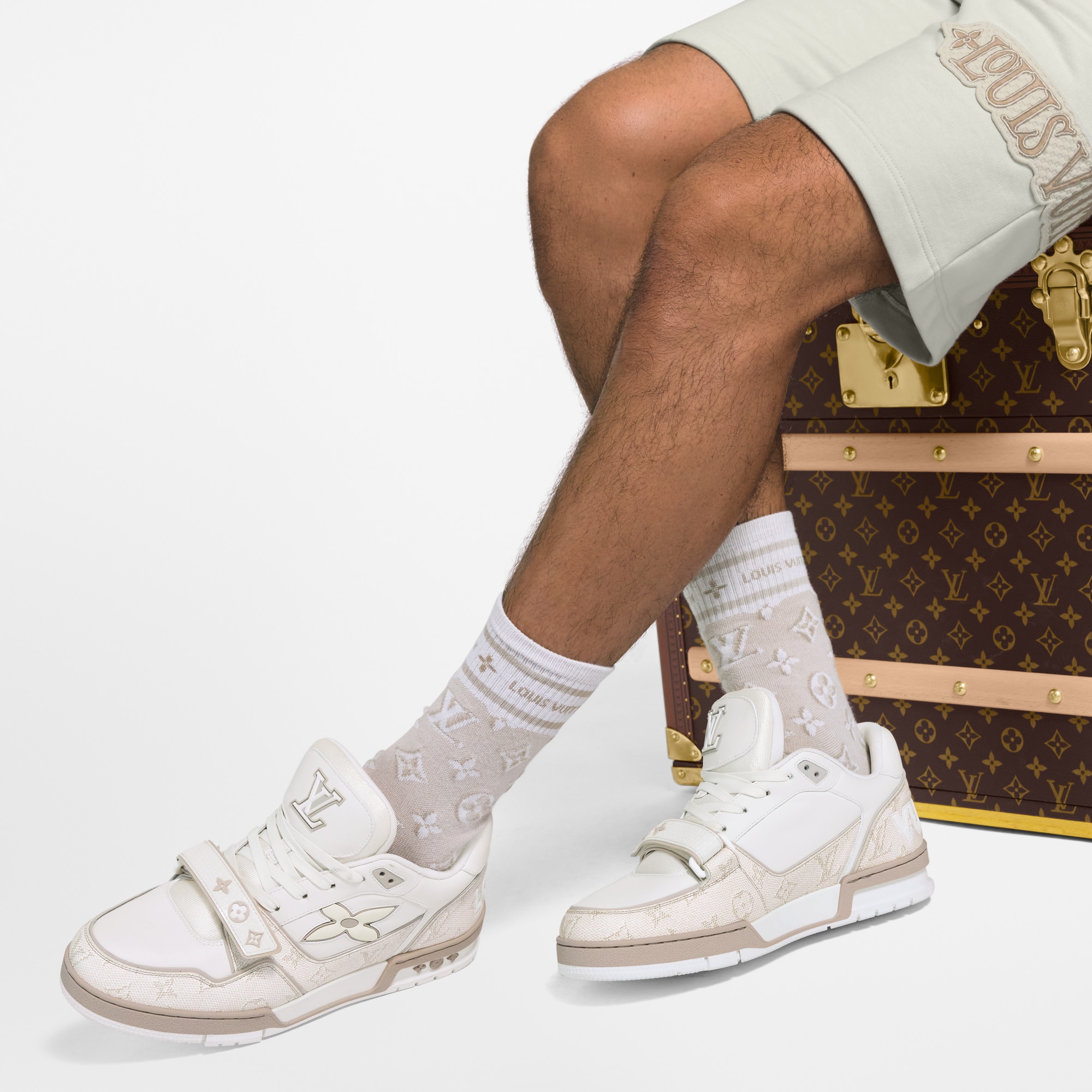 Zapatilla deportiva LV Trainer  Hombre Zapatos Zapatillas | LOUIS VUITTON (Zoom de producto)