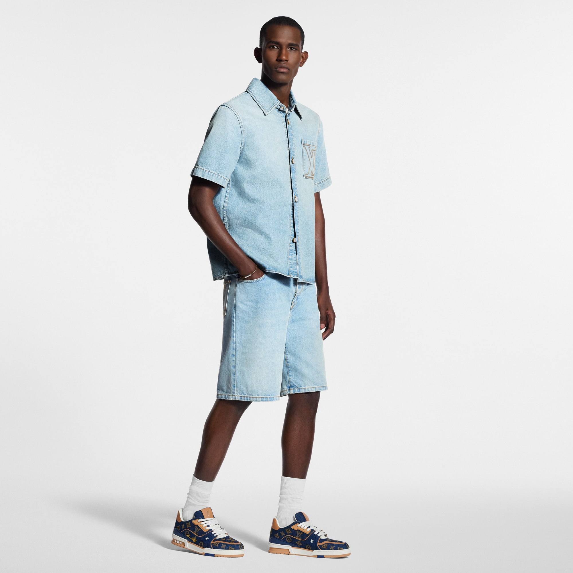 Zapatilla deportiva LV Trainer  Hombre Zapatos Zapatillas | LOUIS VUITTON (Zoom de producto)