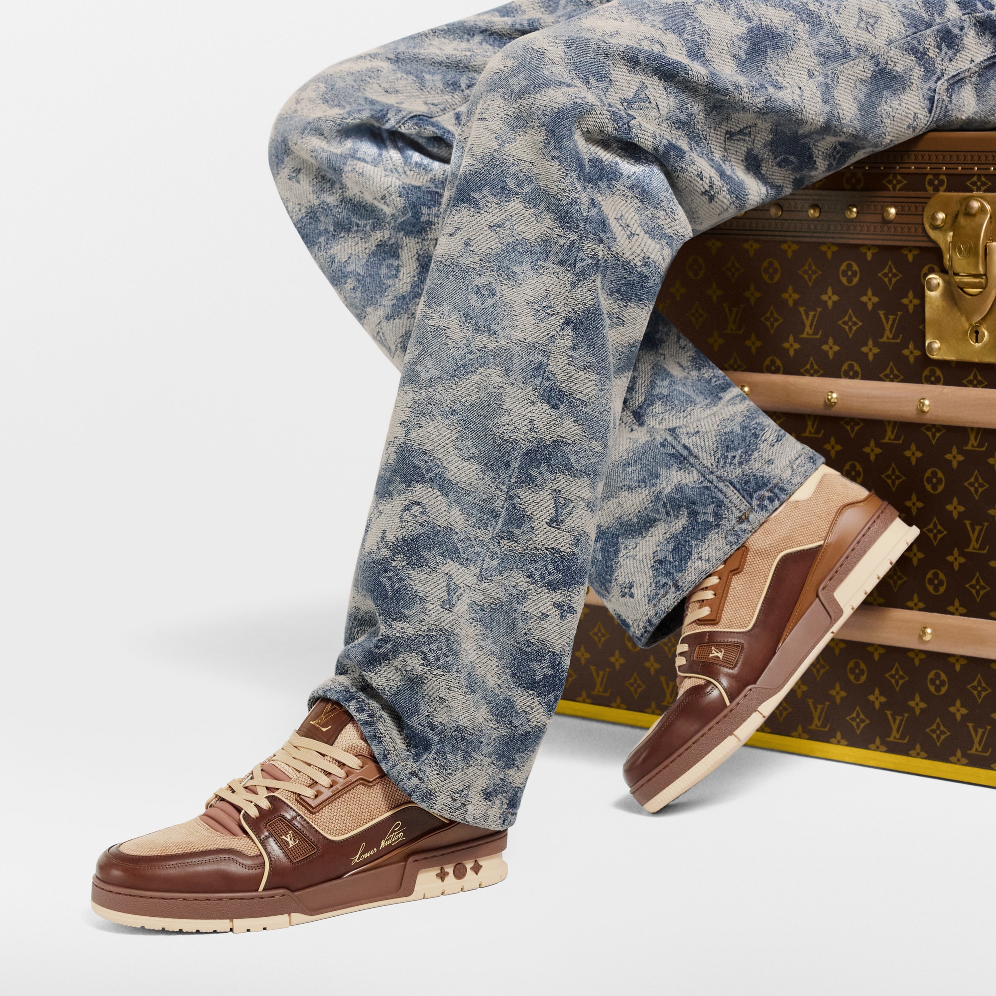 Zapatilla deportiva LV Trainer  Hombre Zapatos Zapatillas | LOUIS VUITTON (Zoom de producto)