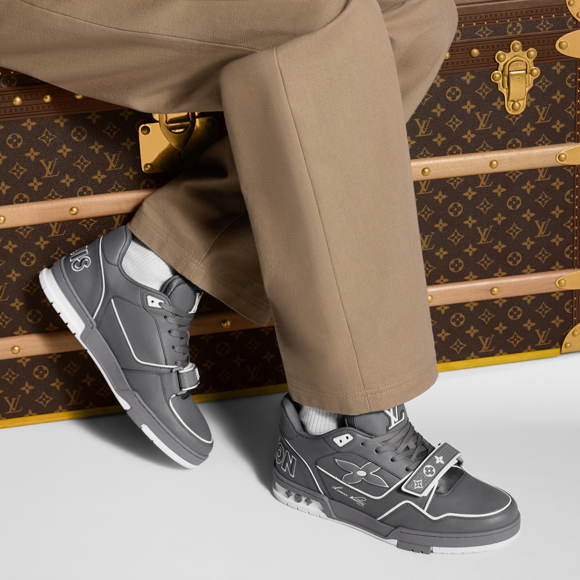 Zapatilla deportiva LV Trainer  Hombre Zapatos Zapatillas | LOUIS VUITTON (Zoom de producto)