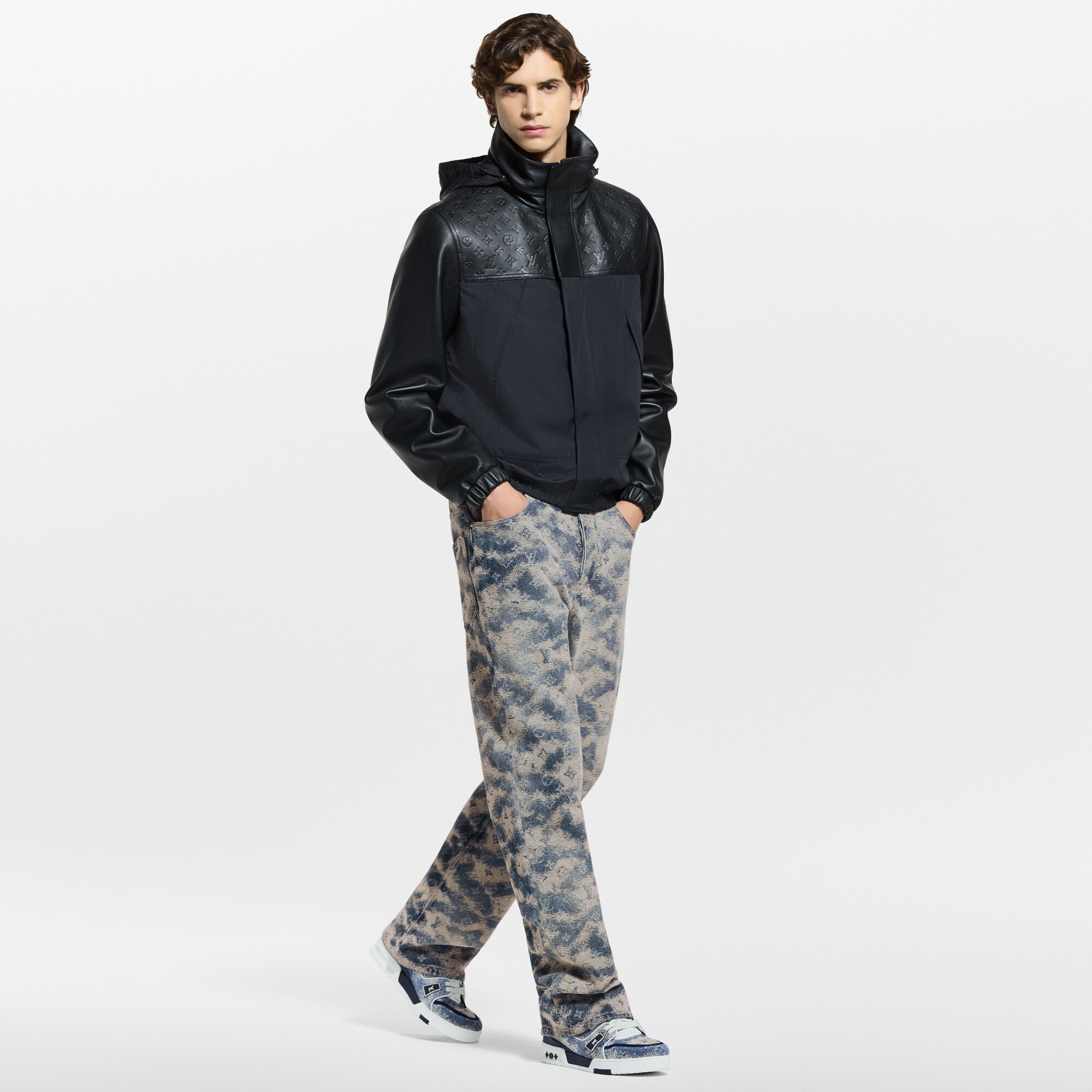 Zapatilla deportiva LV Trainer  Hombre Zapatos Zapatillas | LOUIS VUITTON (Zoom de producto)