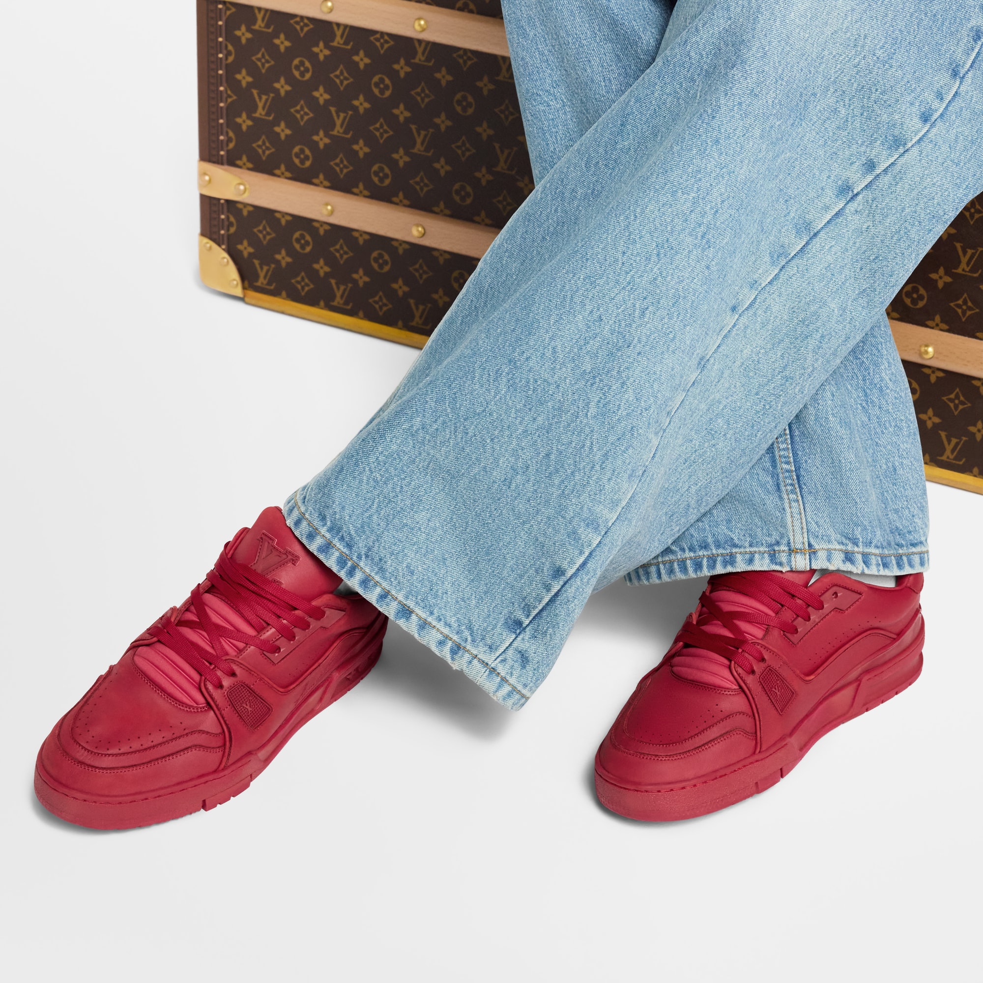 Zapatilla deportiva LV Trainer Distressed  Hombre Zapatos Zapatillas | LOUIS VUITTON (Zoom de producto)