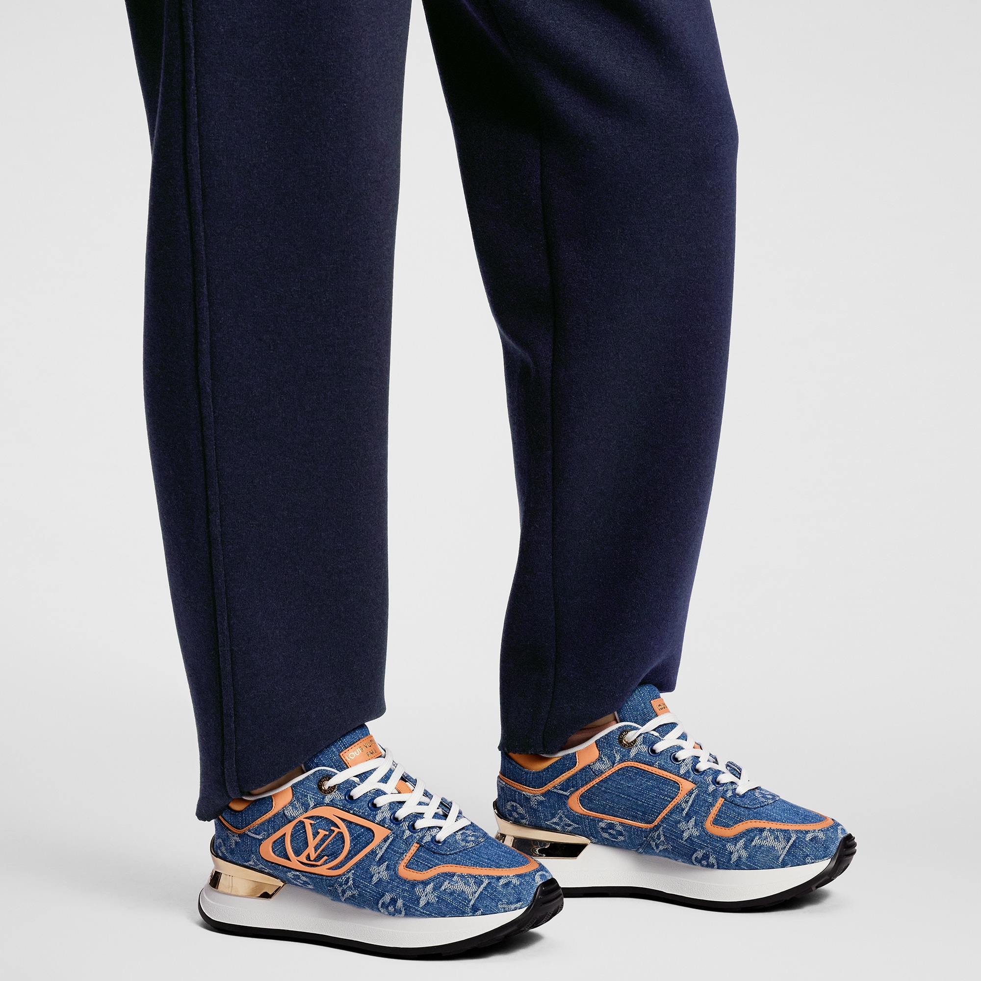 Zapatilla deportiva Neo Run Away  Mujer Zapatos Zapatillas | LOUIS VUITTON (Zoom de producto)