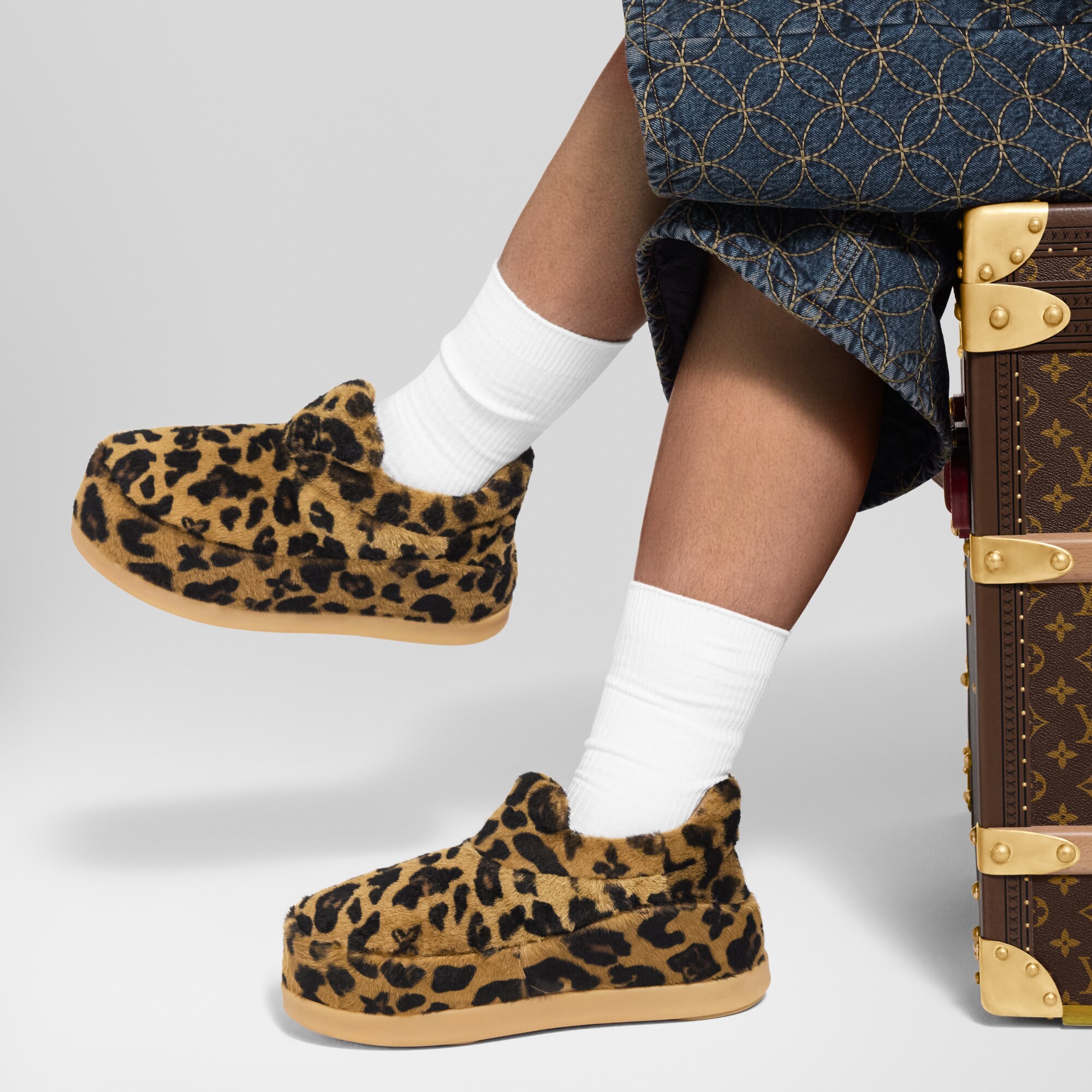 Zapatilla sin cordones LV Yeti  Hombre Zapatos Botas | LOUIS VUITTON (Zoom de producto)